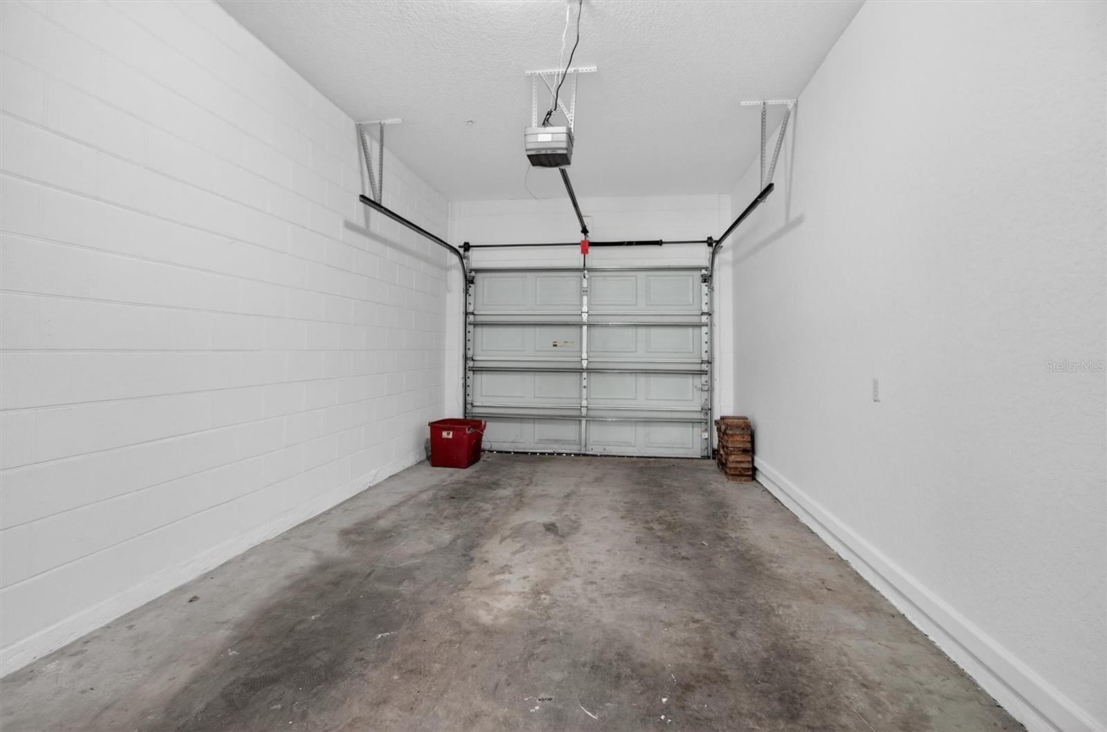 3497 SHALLOT DR #102