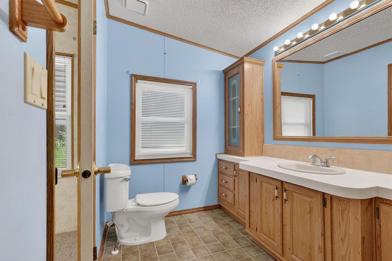 2509 INDEPENDENCE LN