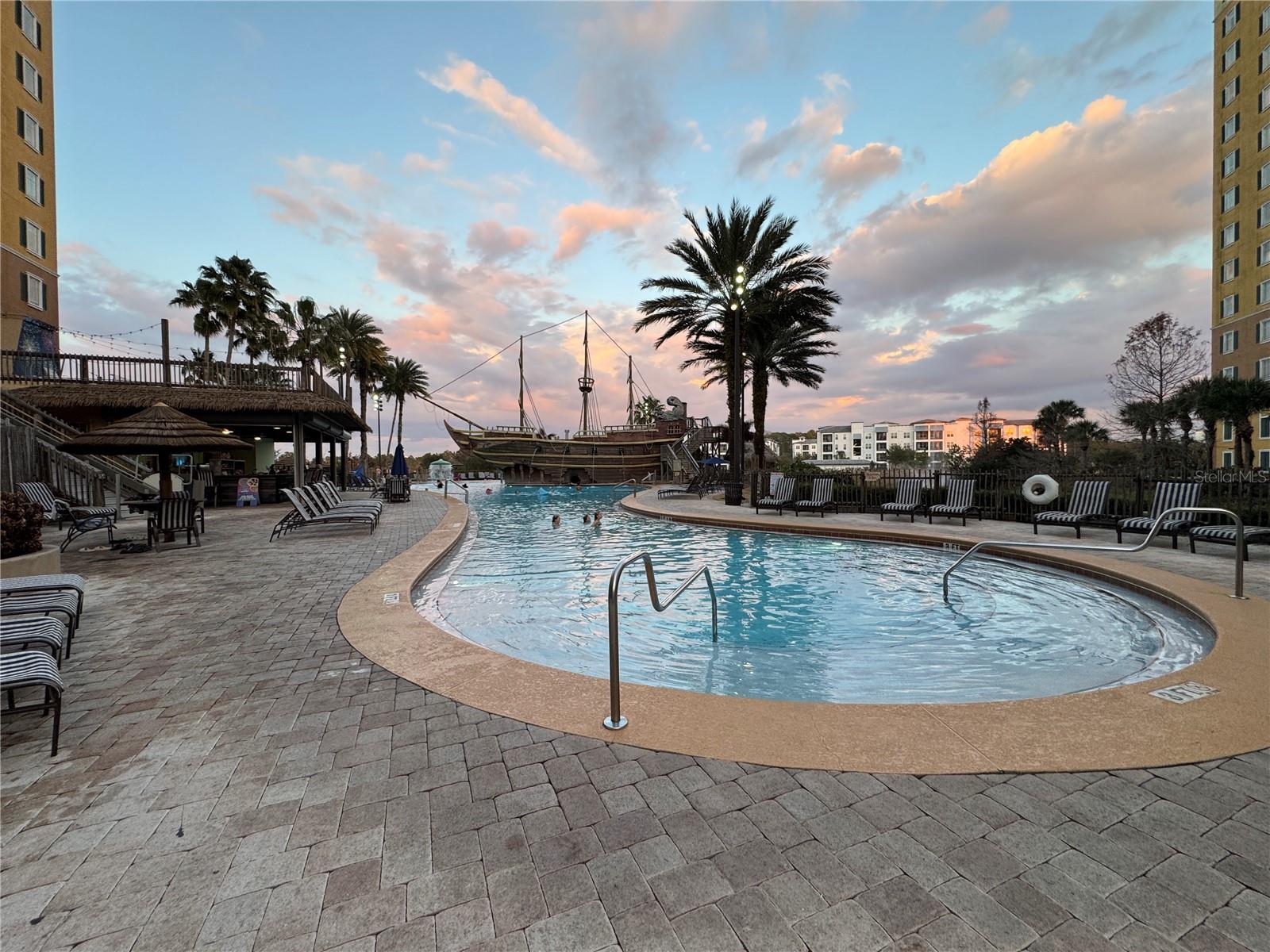 8125 RESORT VILLAGE DR #5304