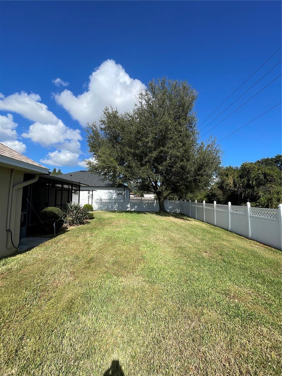 2266 JESSICA LN
