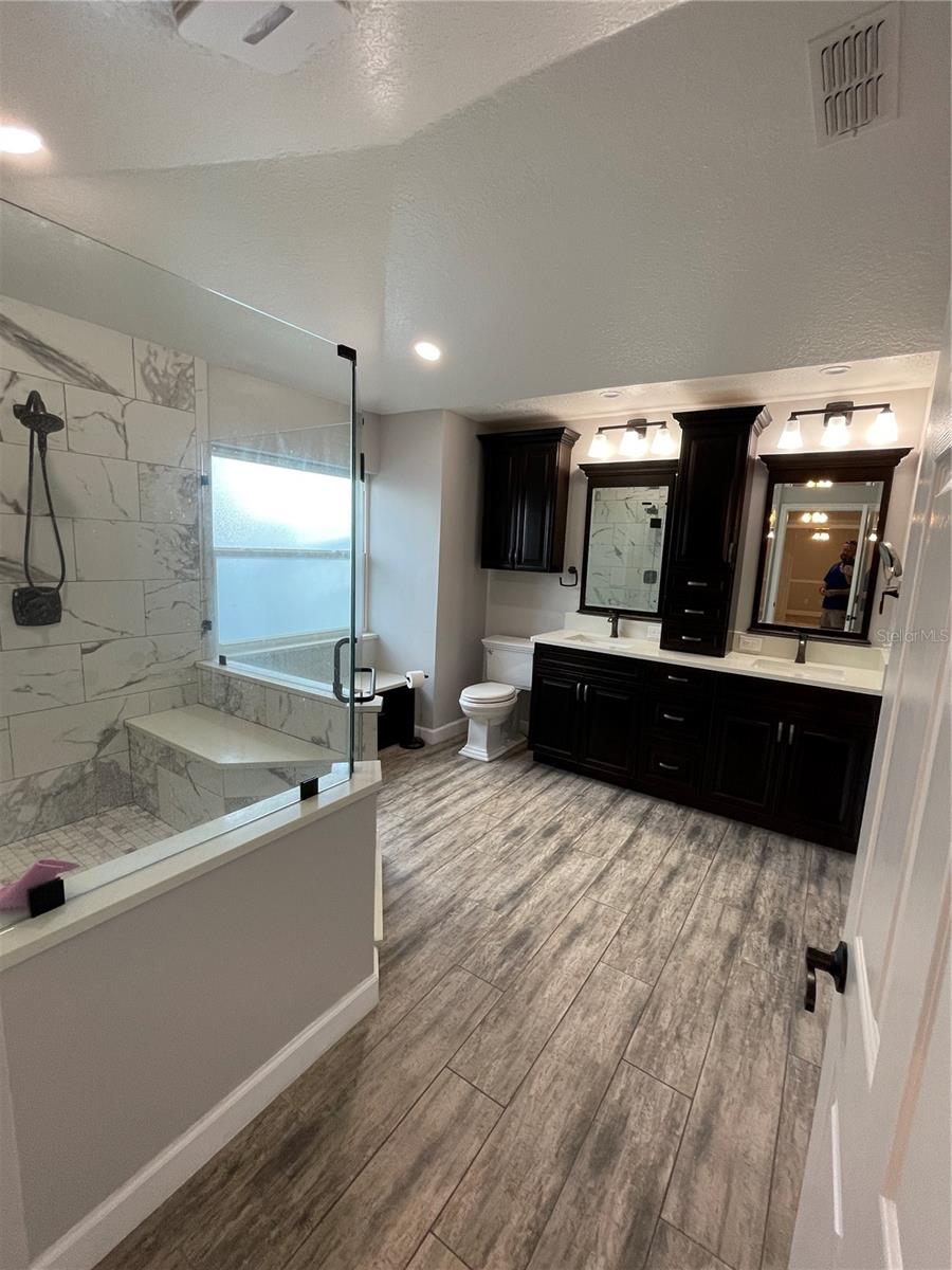 2266 JESSICA LN