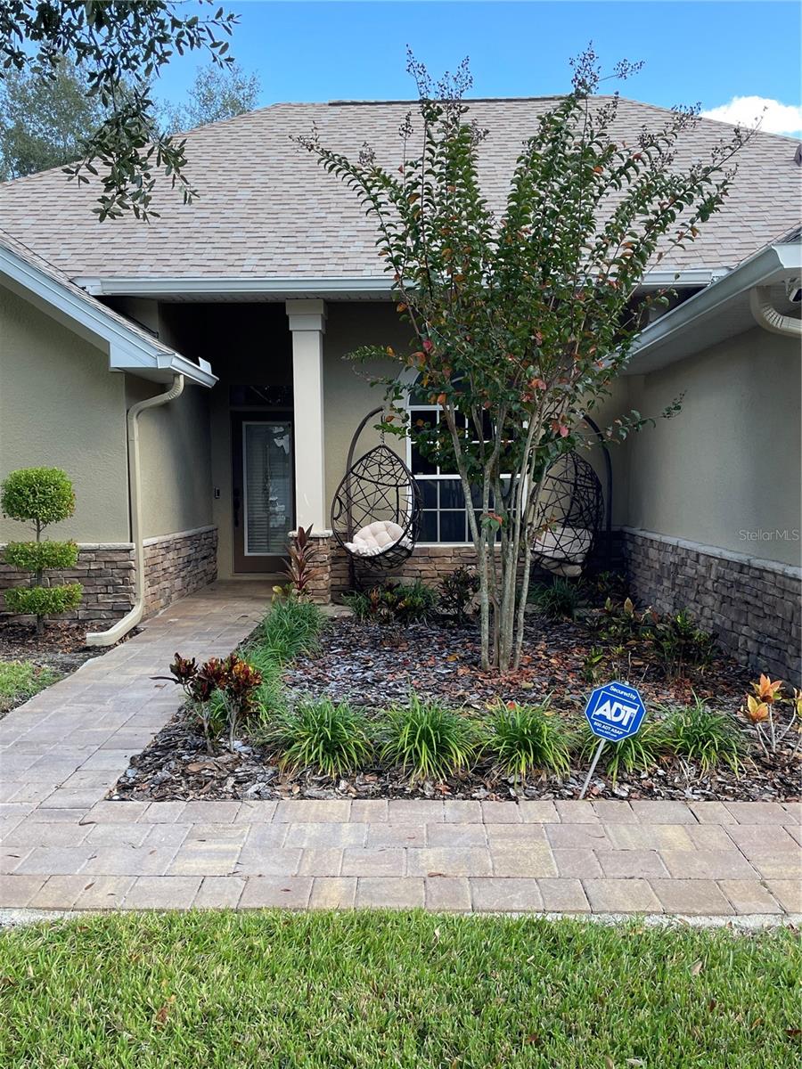 2266 JESSICA LN