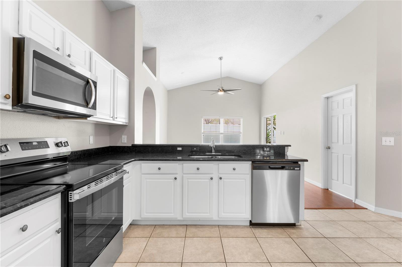 2134 KORAT LN