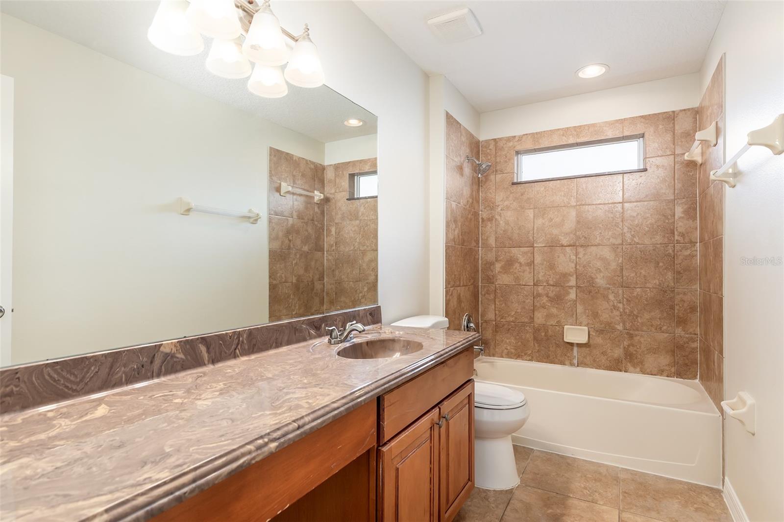 13844 AMELIA POND DR
