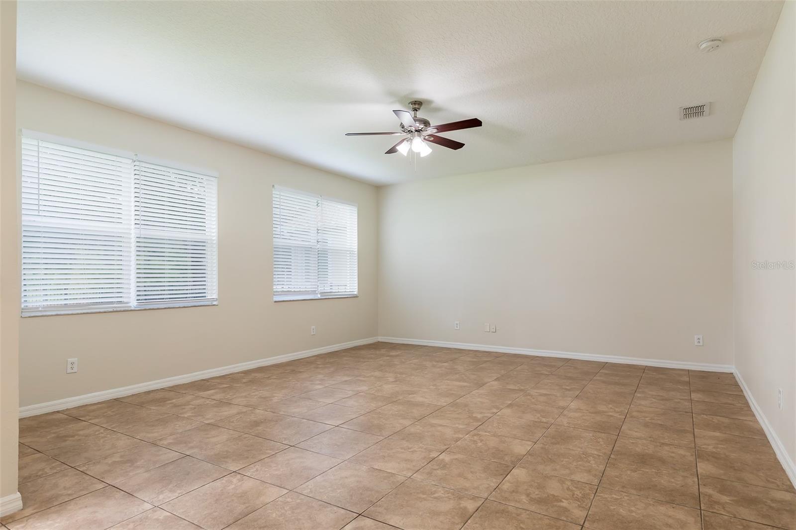 13844 AMELIA POND DR
