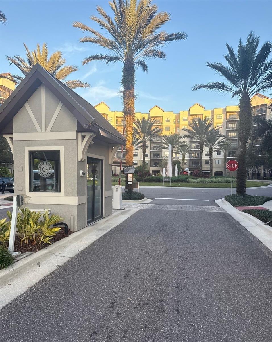 14501 GROVE RESORT AVE #2616