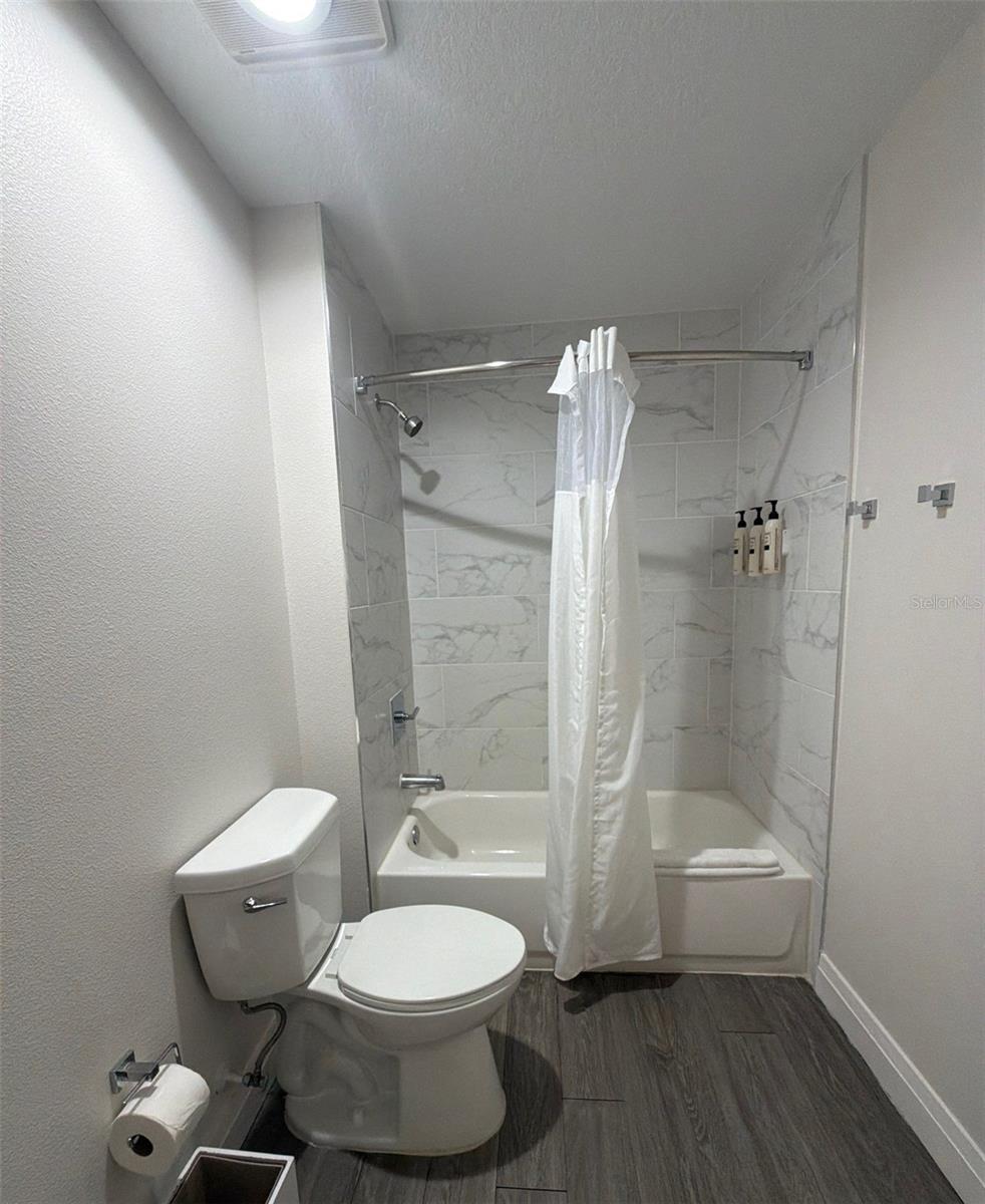 14501 GROVE RESORT AVE #2616