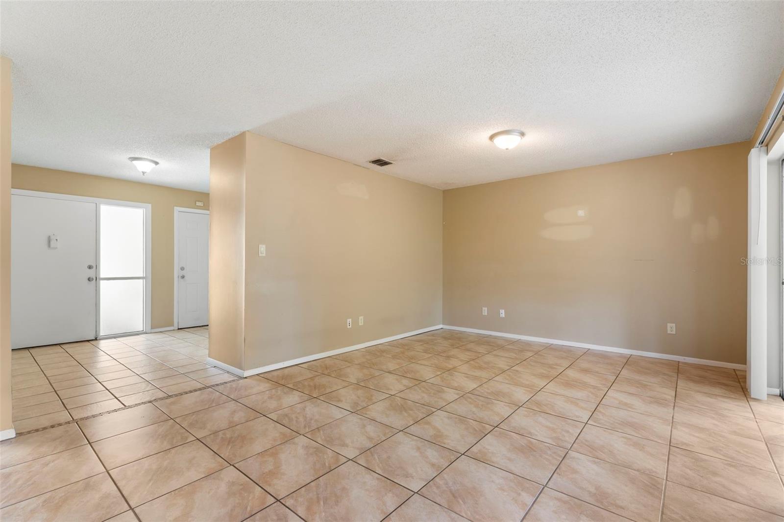 10312 LAZY LAKE DR