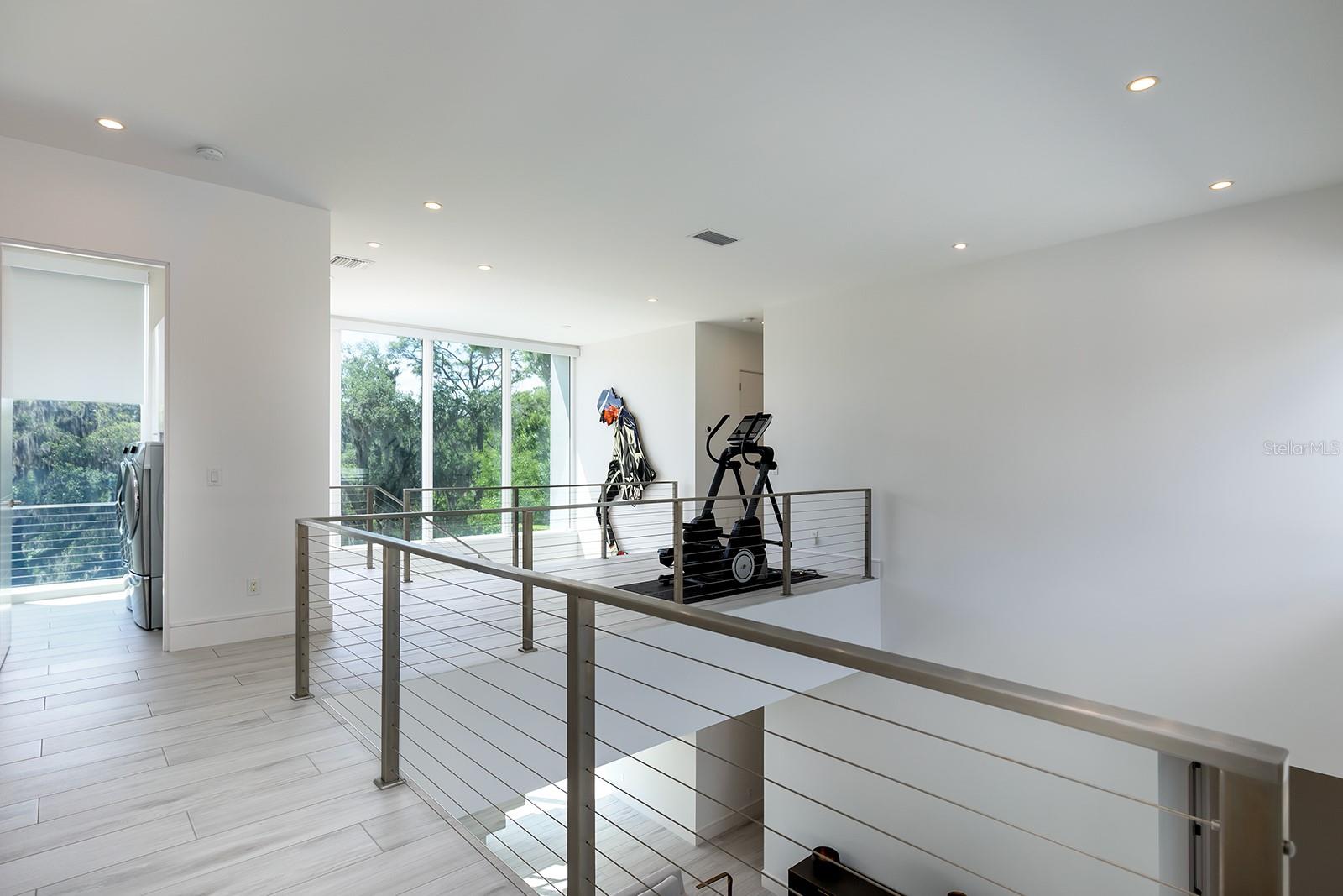 231 CHELTON CIR