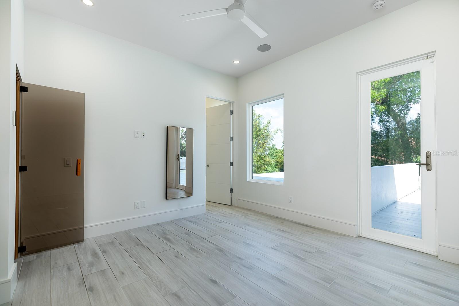 231 CHELTON CIR