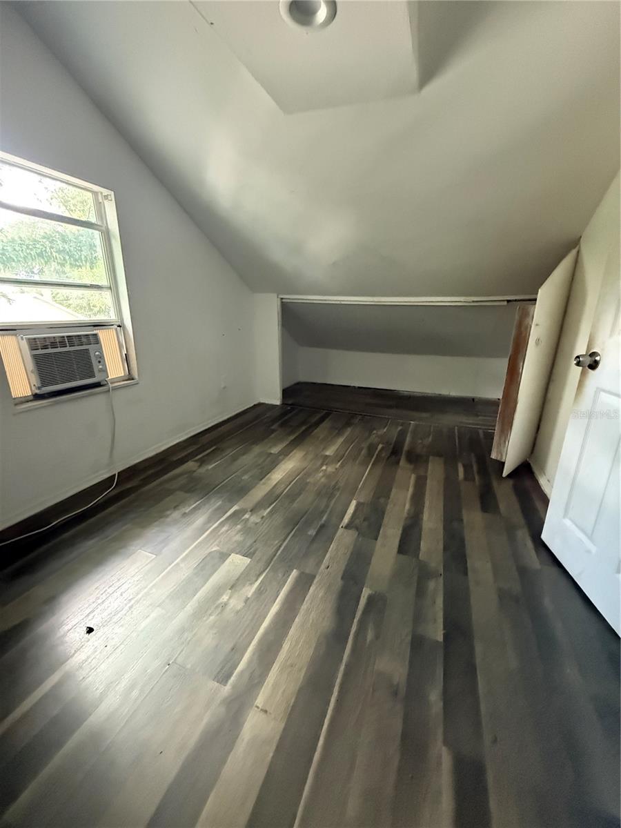137 E MAINE AVE