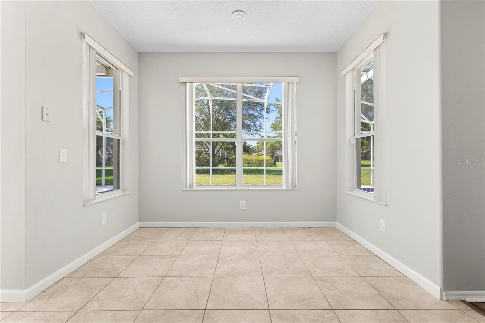 315 SUNCREST CT