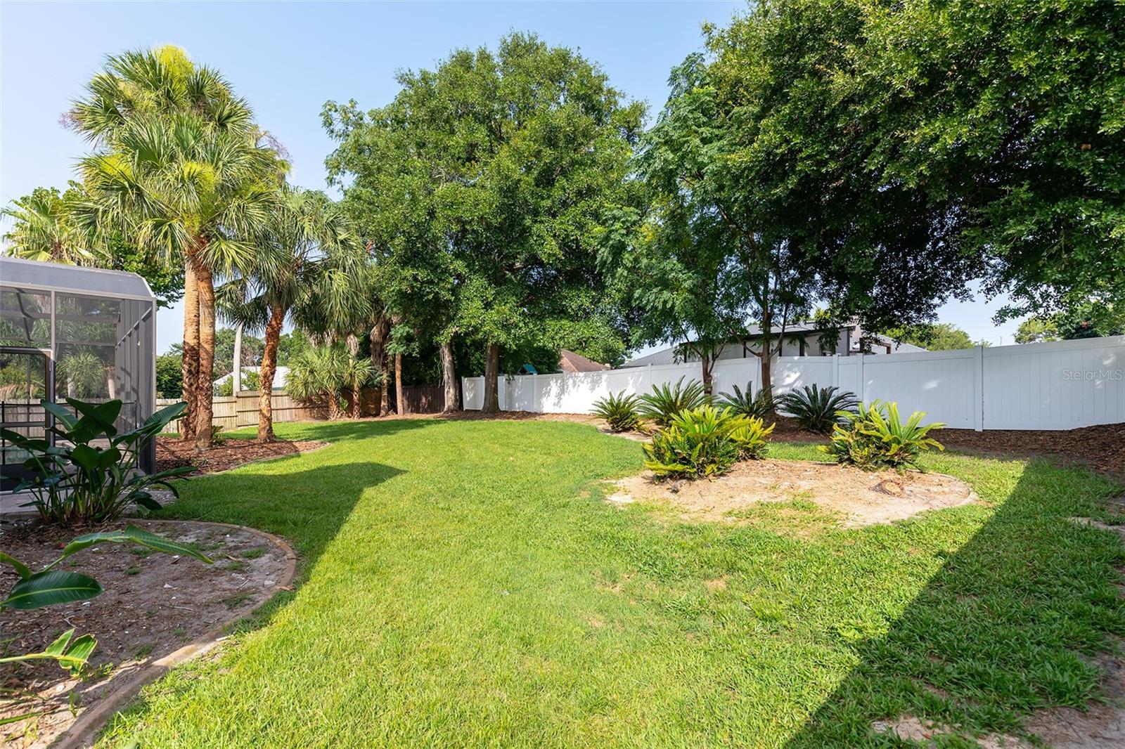 1058 ALMOND TREE CIR