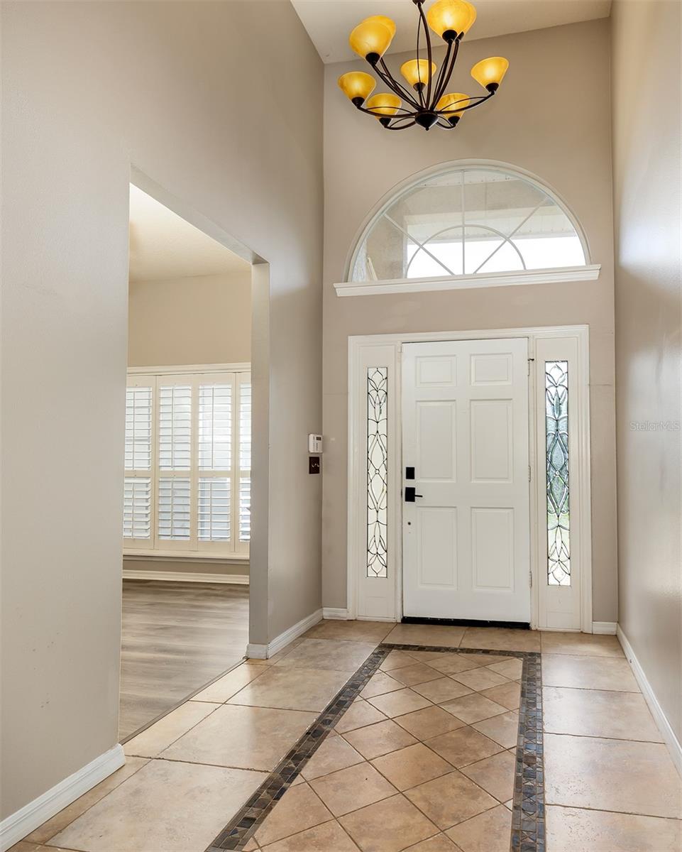 1058 ALMOND TREE CIR