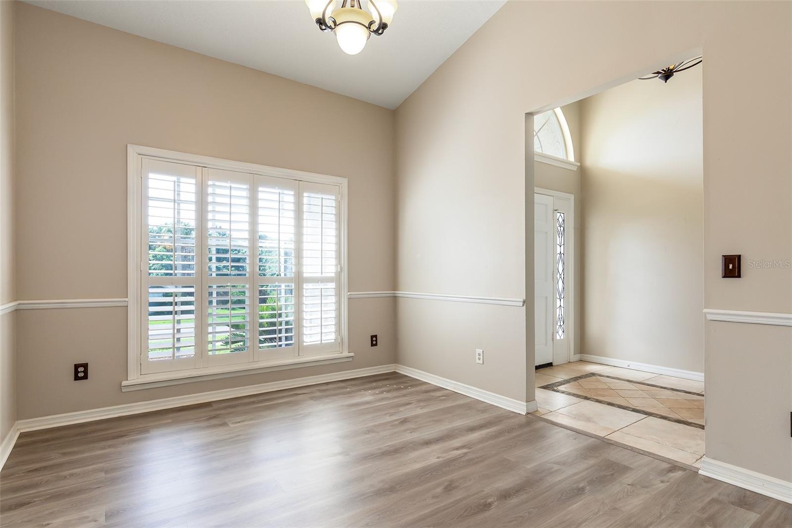 1058 ALMOND TREE CIR
