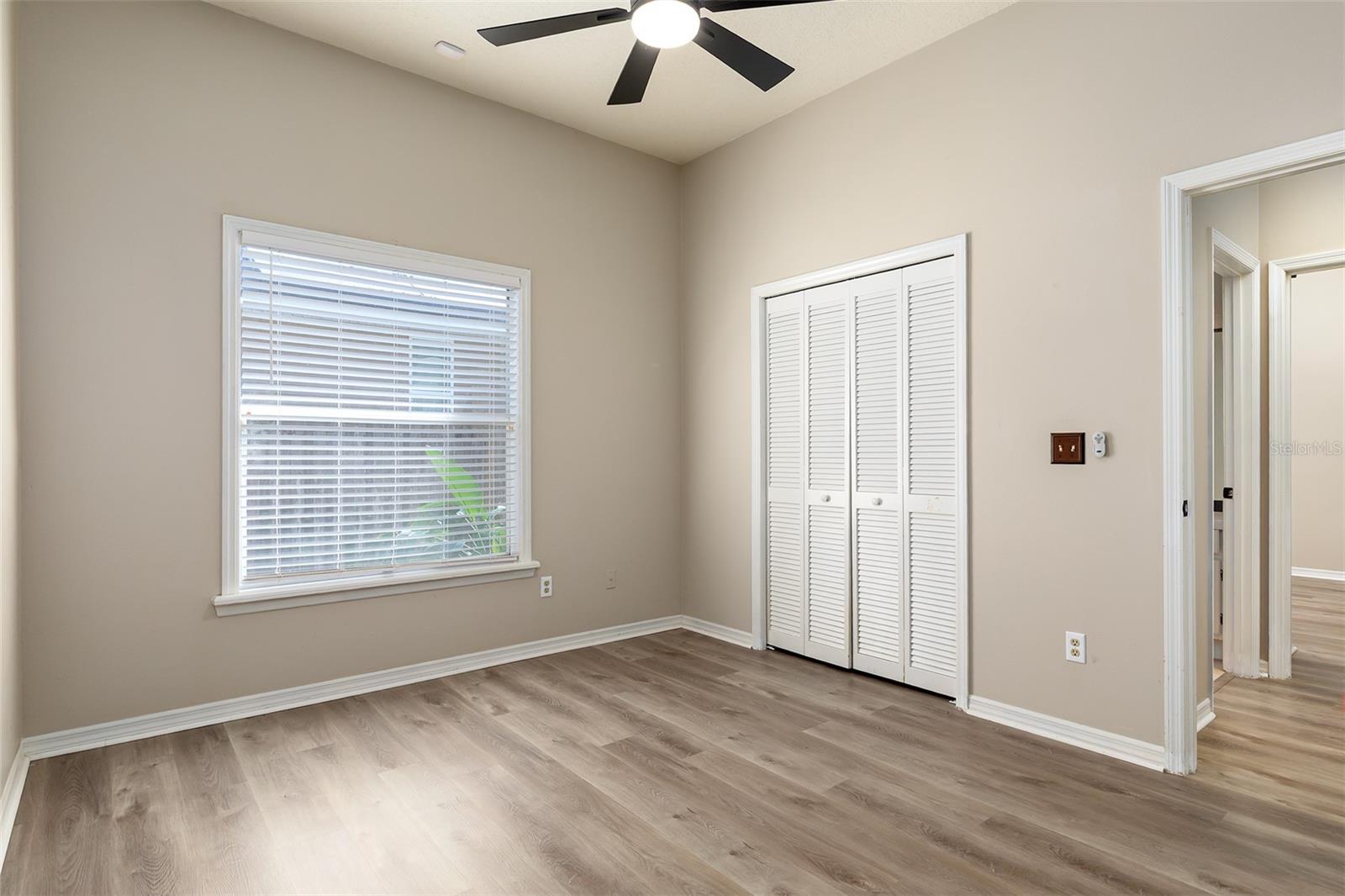 1058 ALMOND TREE CIR