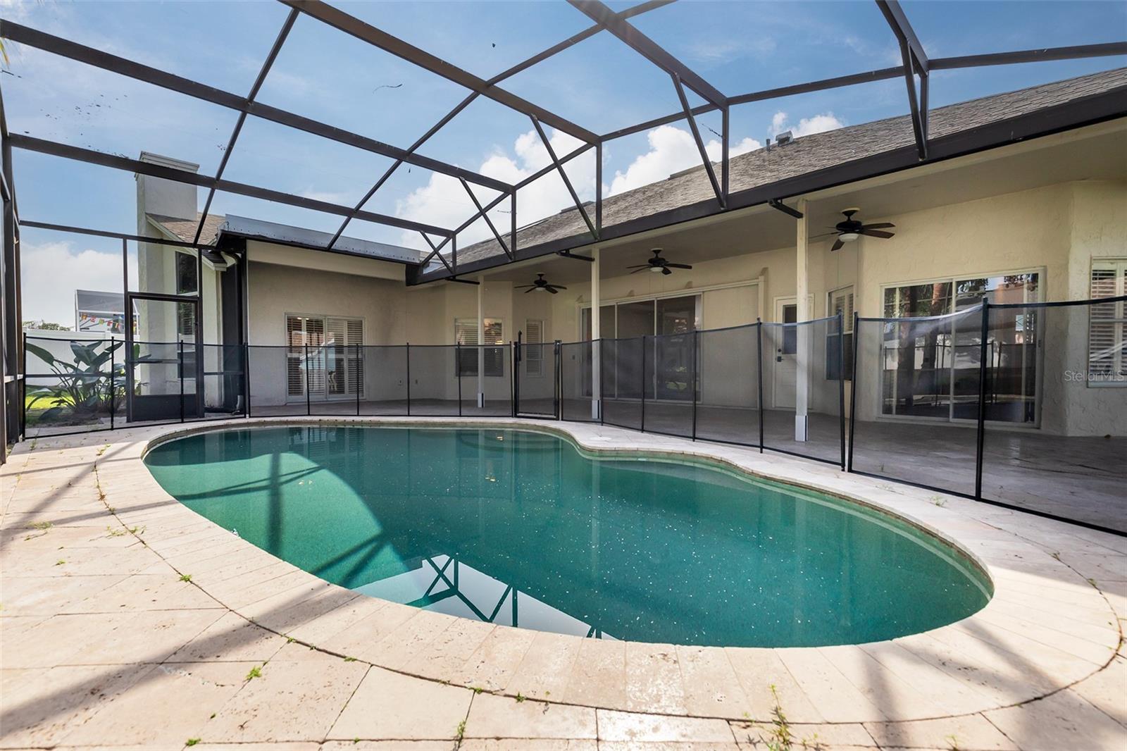 1058 ALMOND TREE CIR