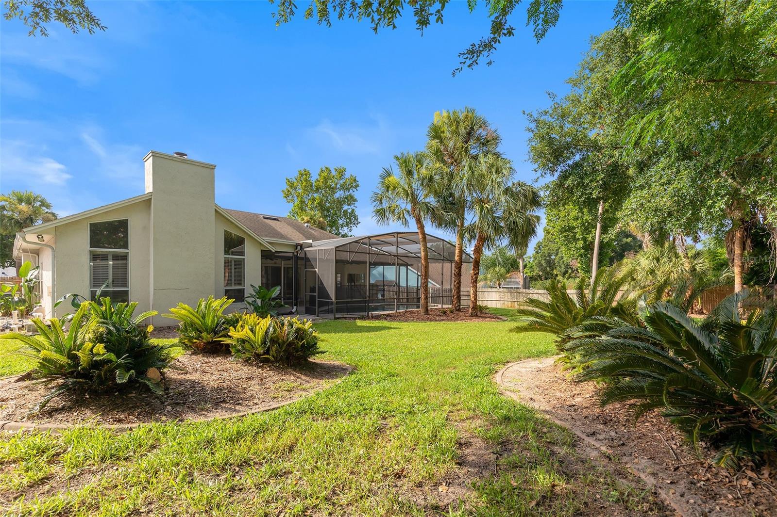 1058 ALMOND TREE CIR
