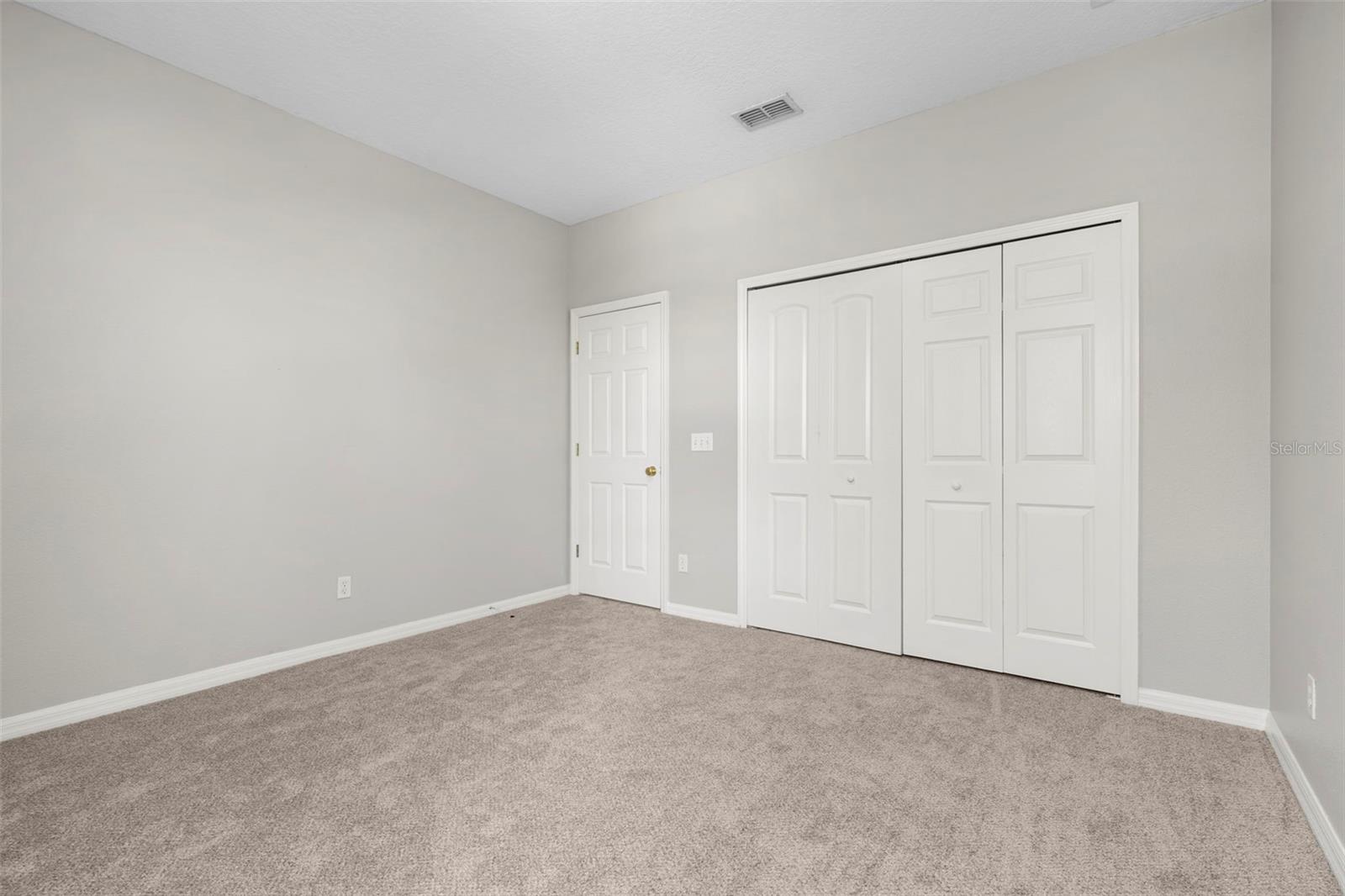 10215 CYPRESS KNEE CIR