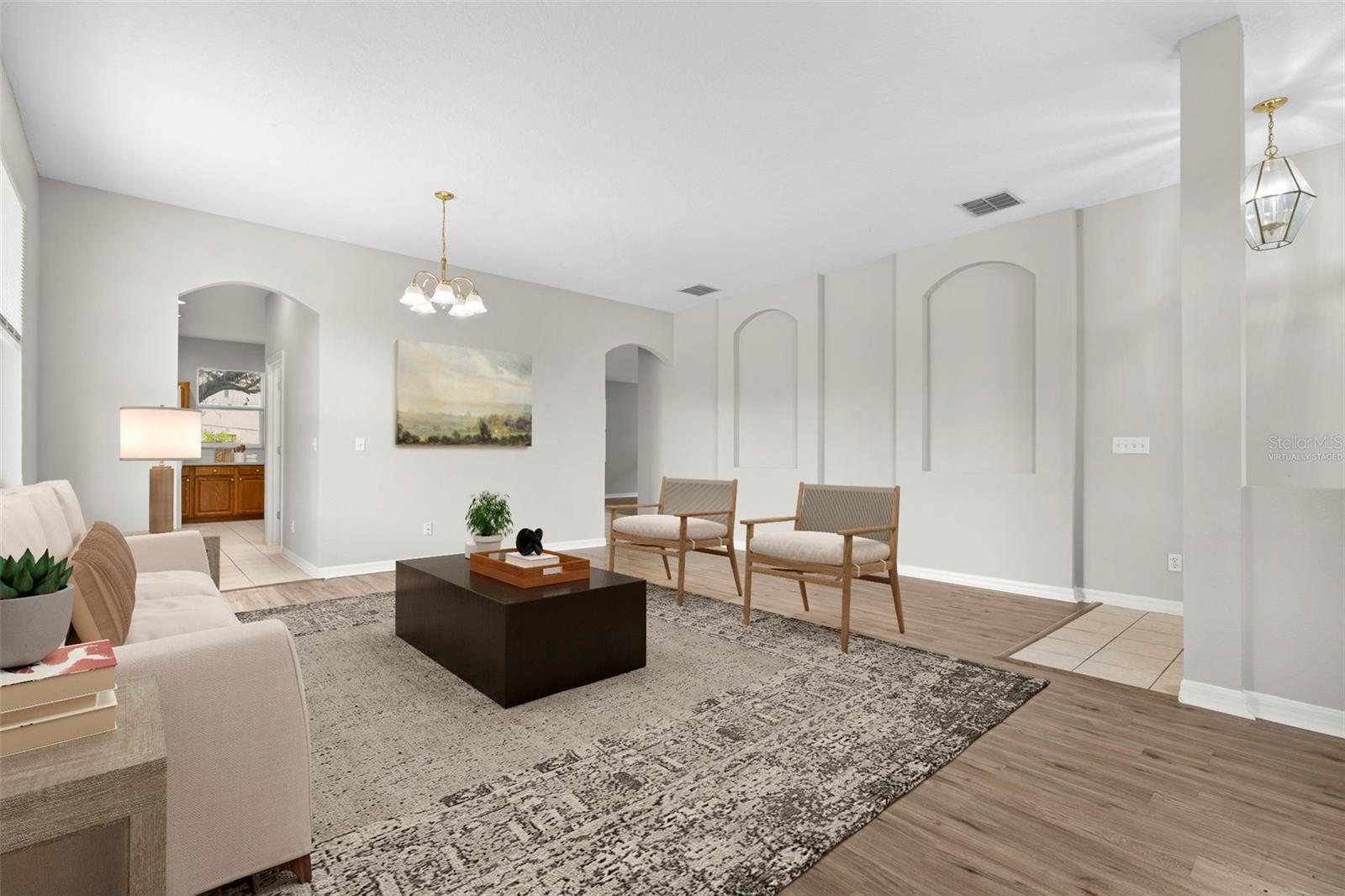 10215 CYPRESS KNEE CIR
