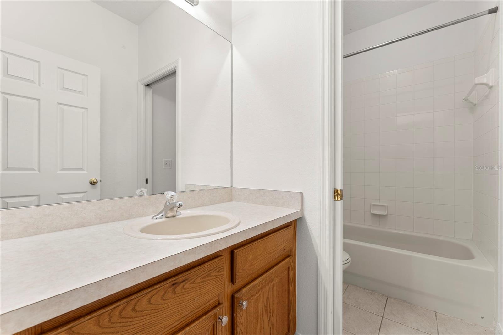 10215 CYPRESS KNEE CIR