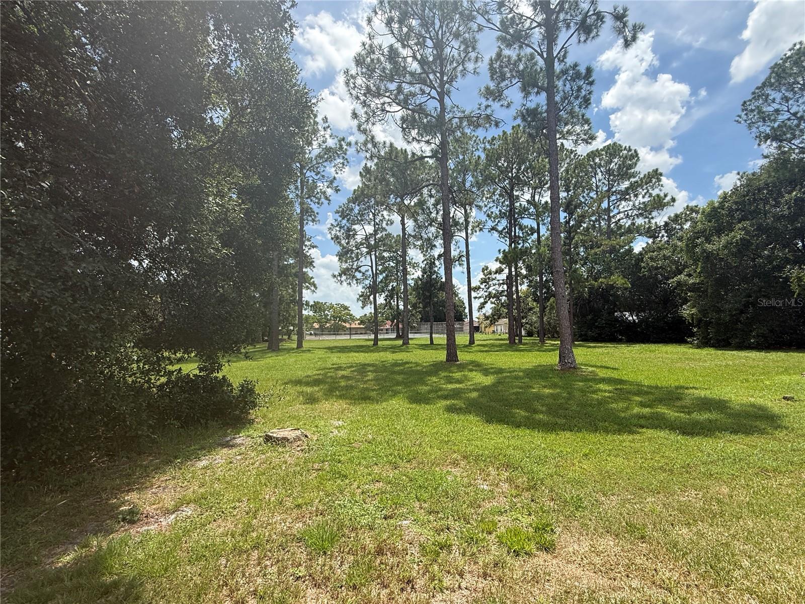 10636 WHITMAN CIR