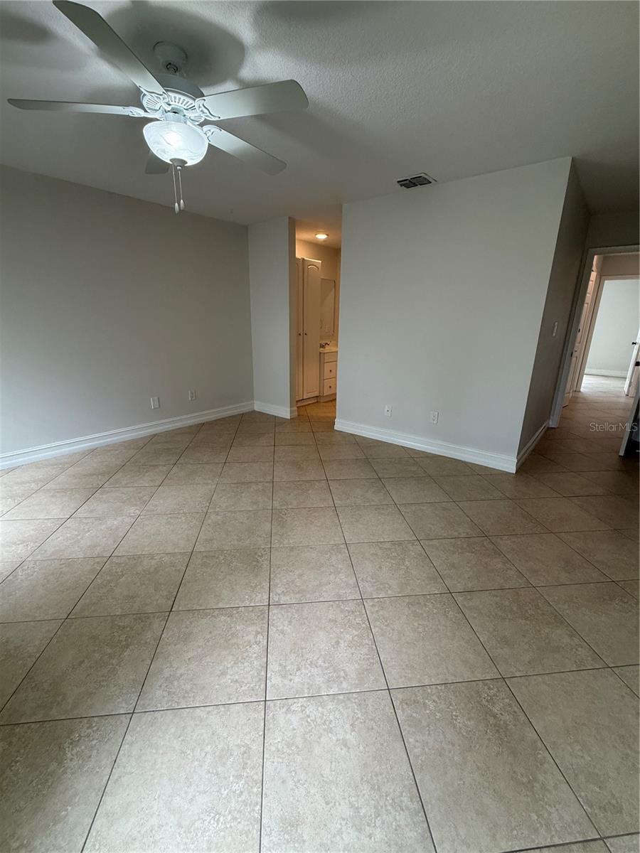 10636 WHITMAN CIR