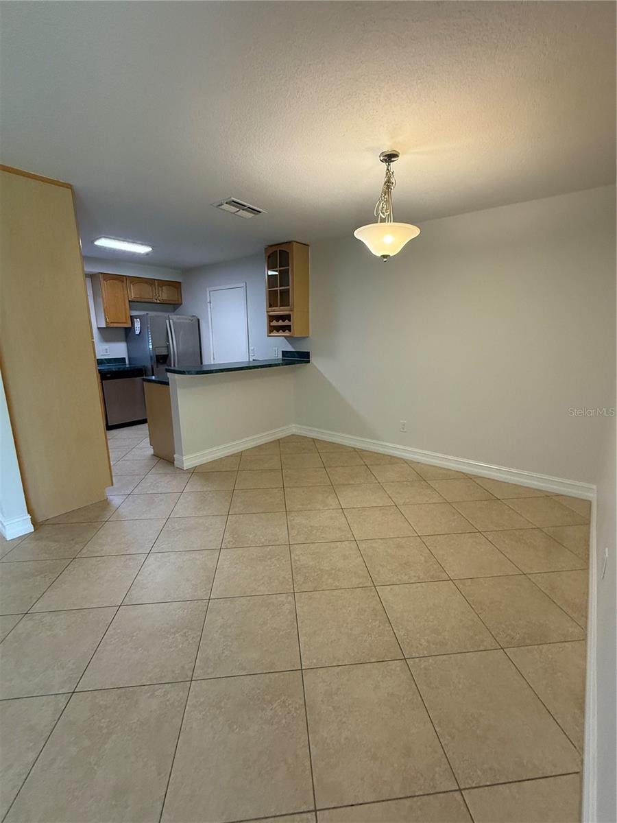 10636 WHITMAN CIR