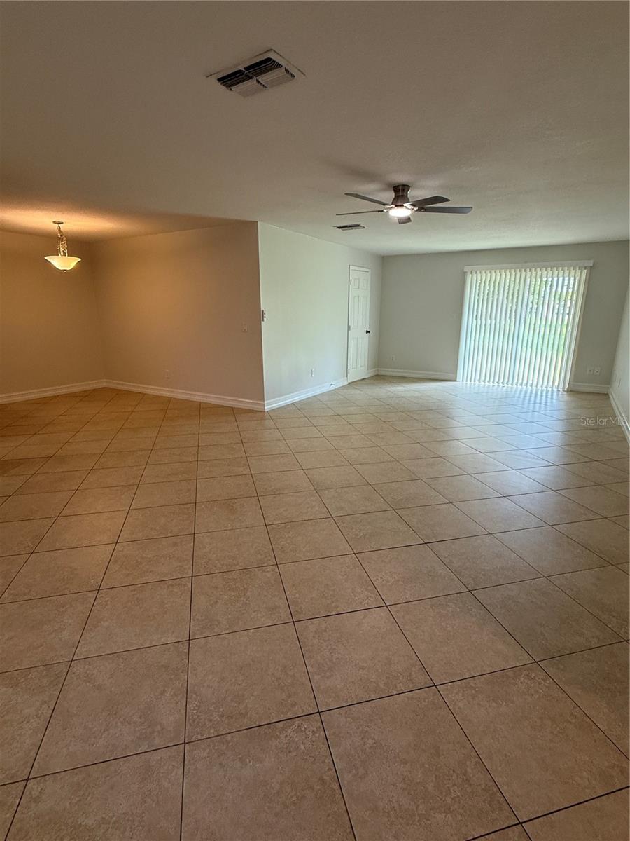 10636 WHITMAN CIR