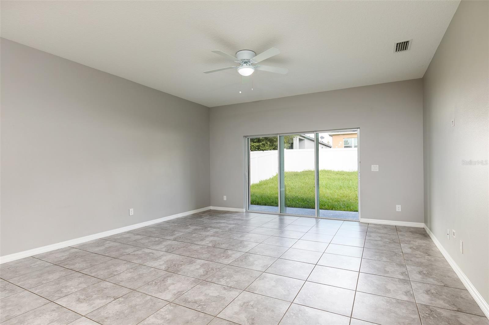937 HILLTOP PARK CT