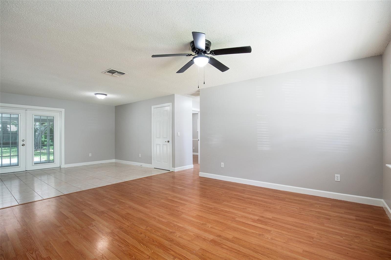 4910 SEMINOLE AVE