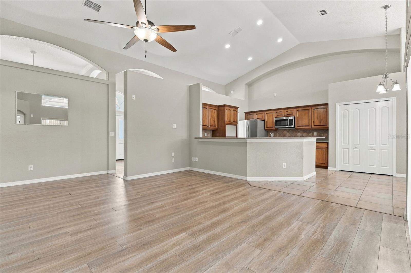 4214 CINNAMON FERN CT