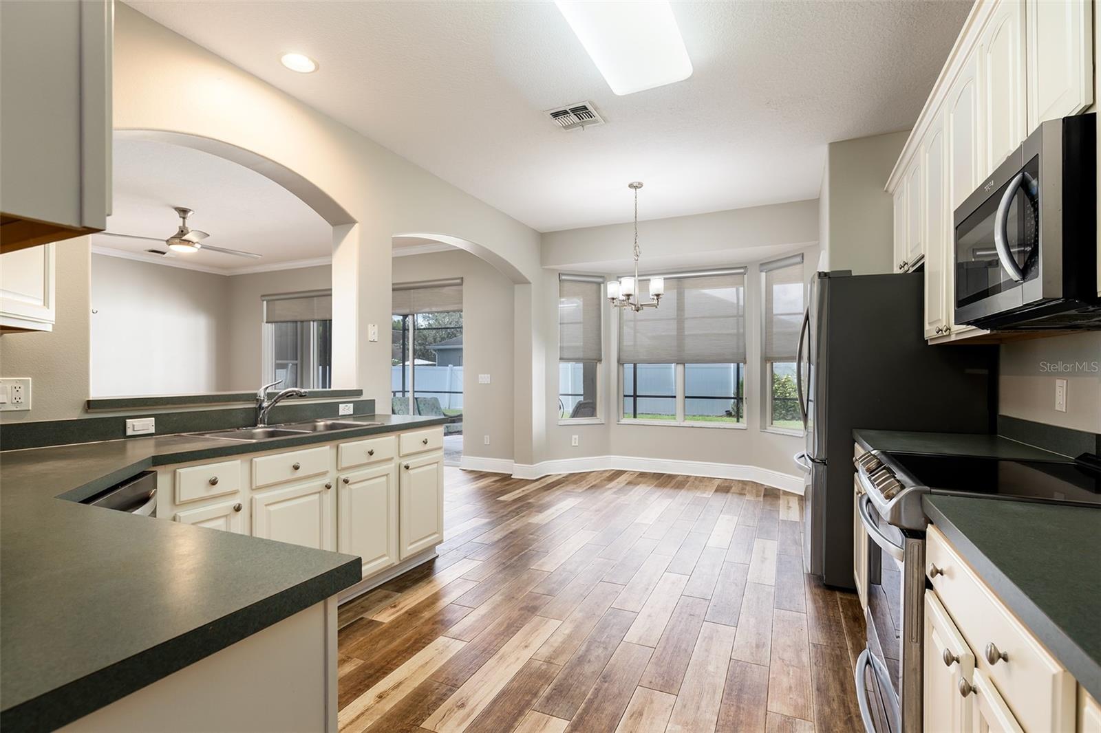 456 FLYROD CIR