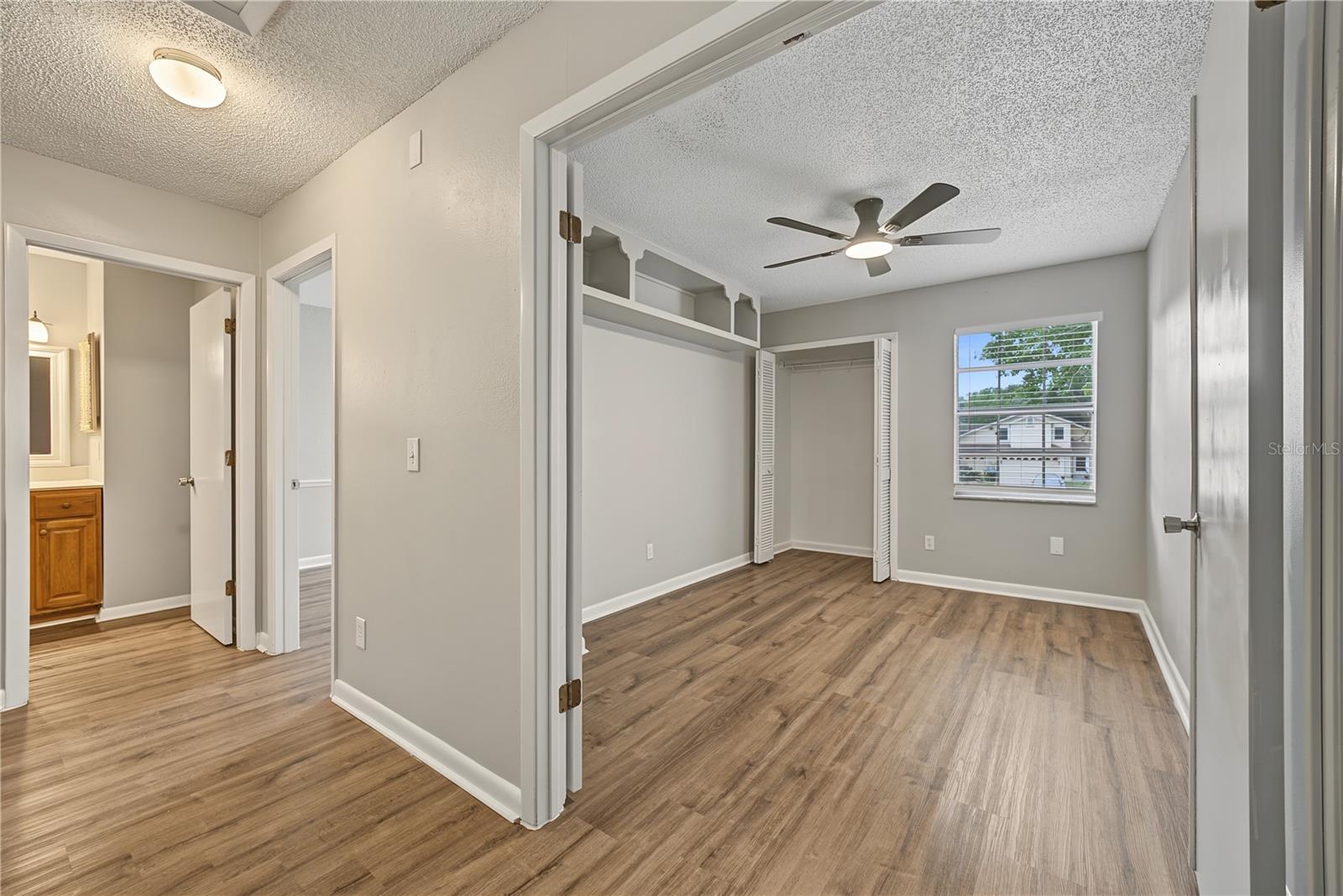 208 ALSTON DR