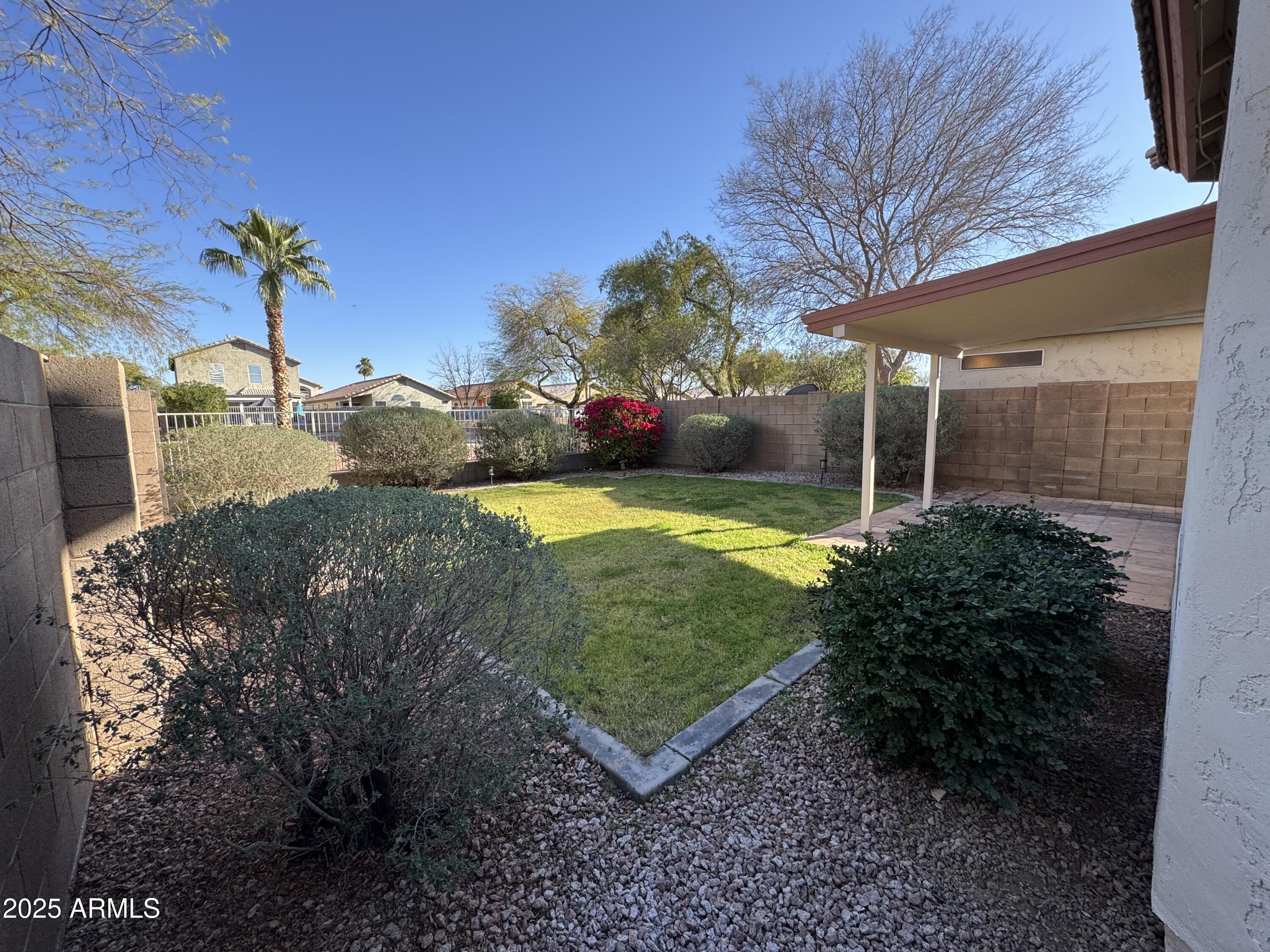 3232 E Kerry Lane