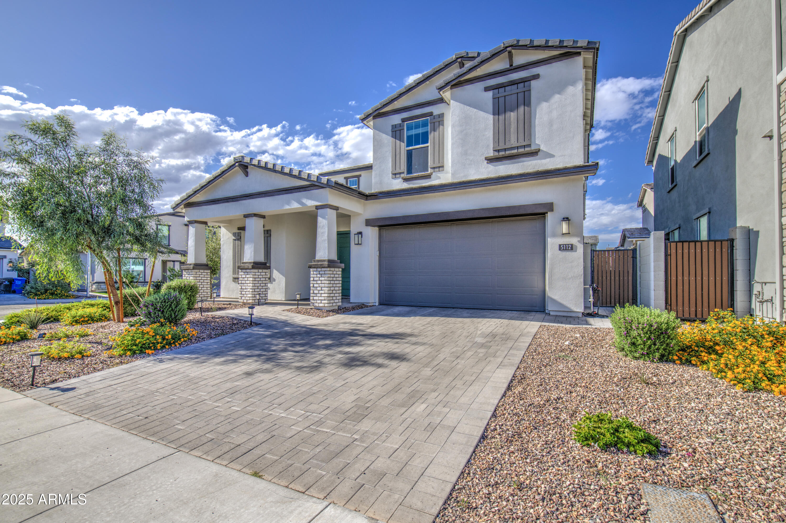 5112 E WOODRIDGE Drive
