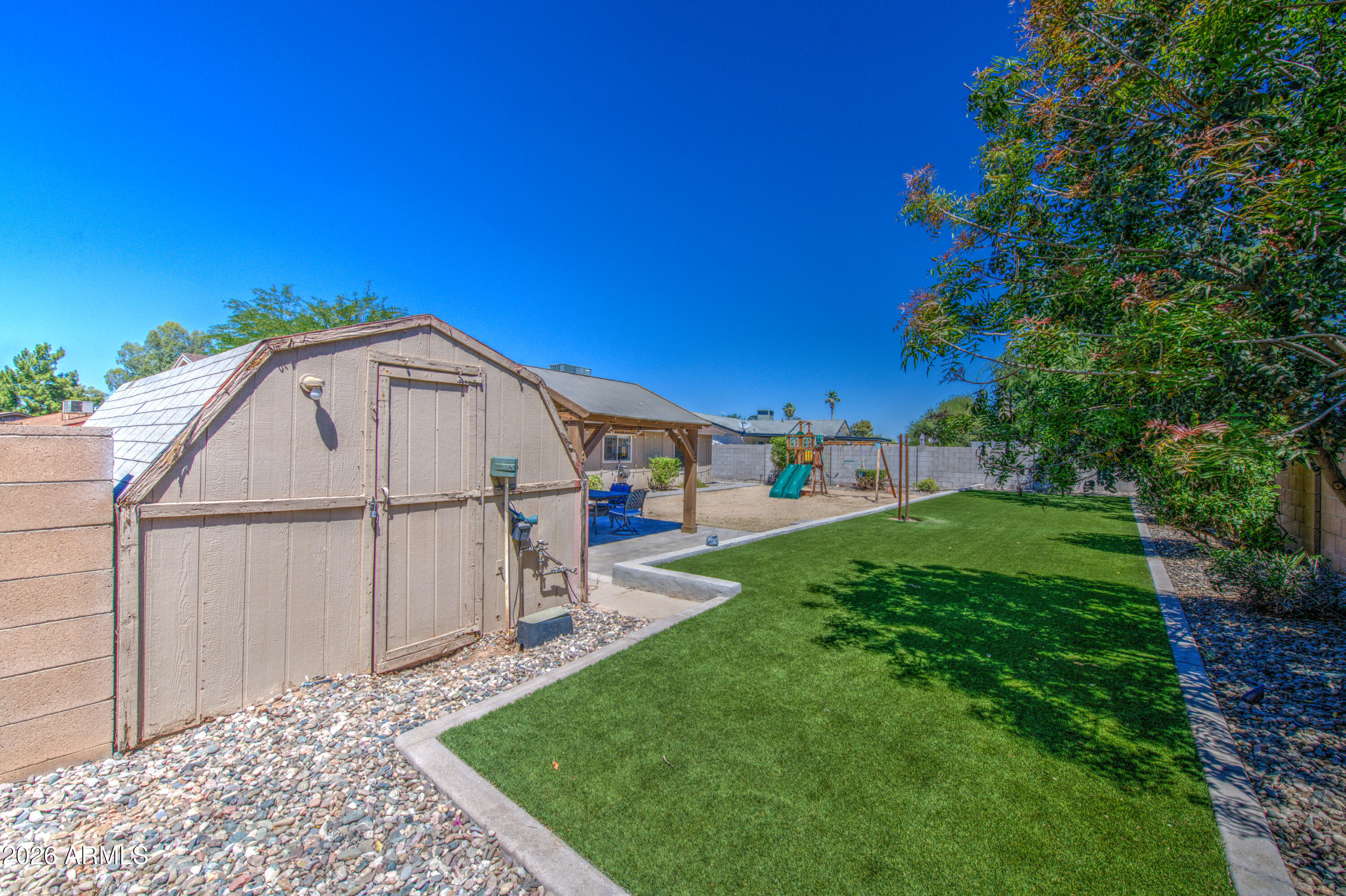 319 N VALENCIA Drive