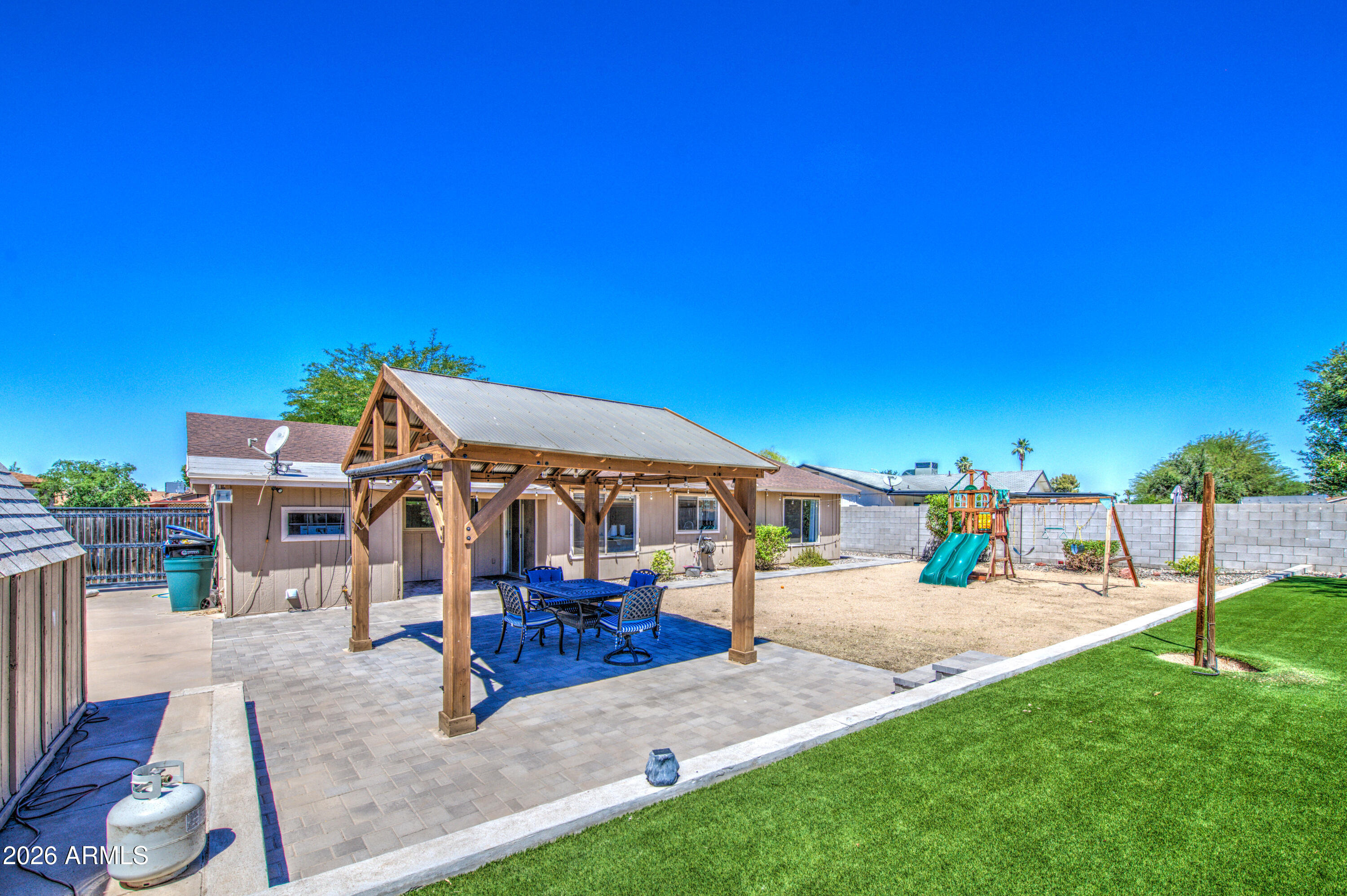 319 N VALENCIA Drive