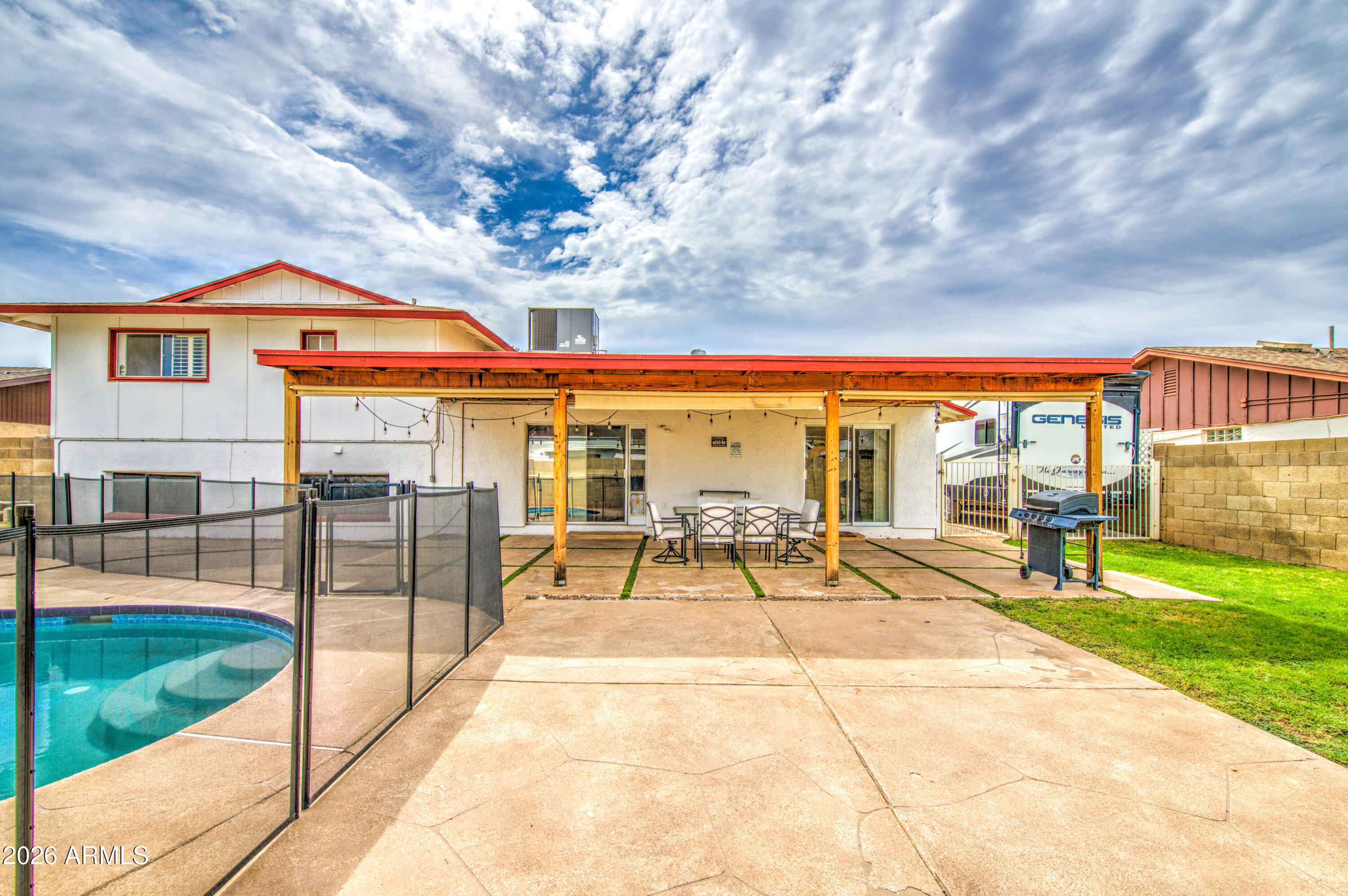 15613 N 57TH Drive