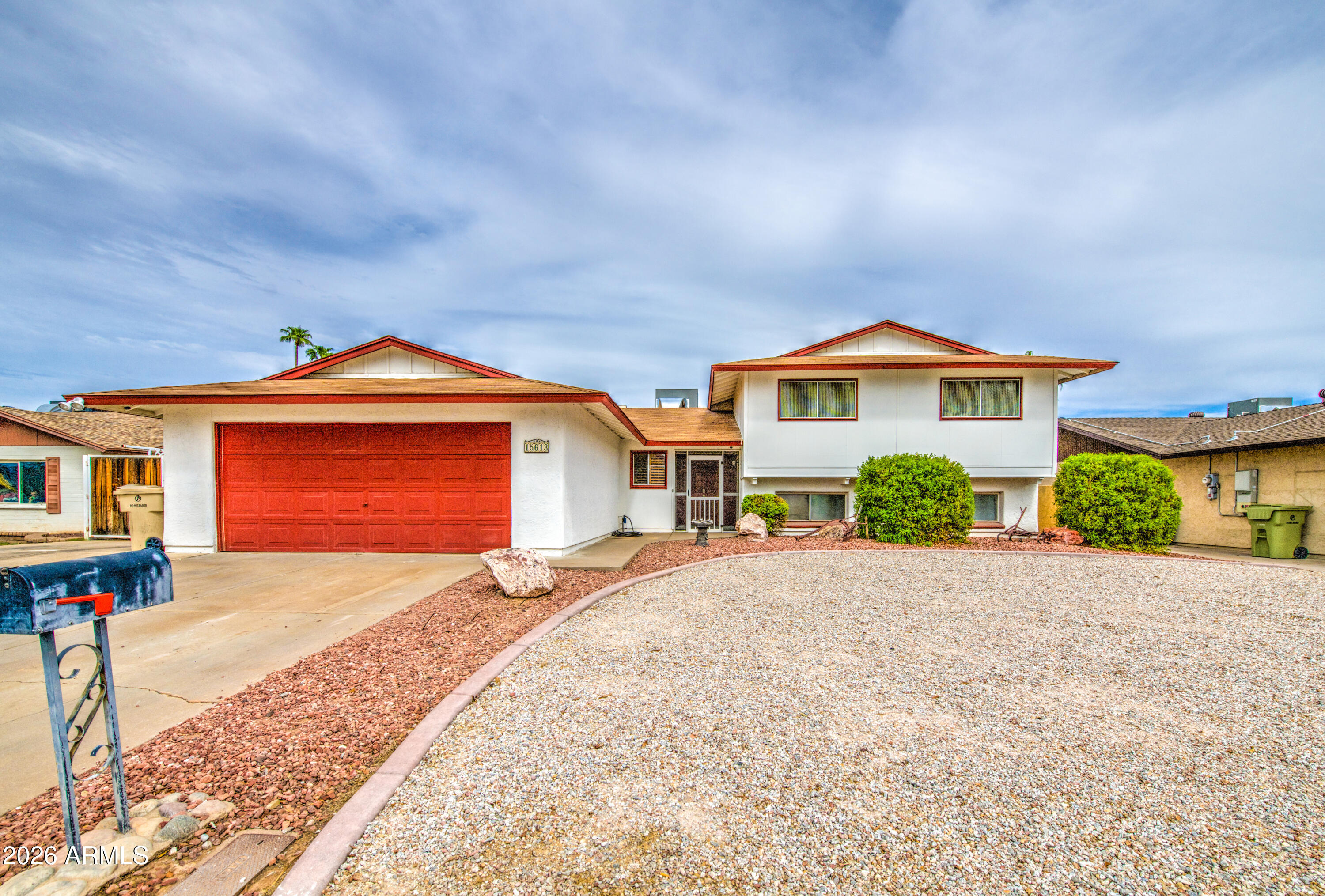 15613 N 57TH Drive