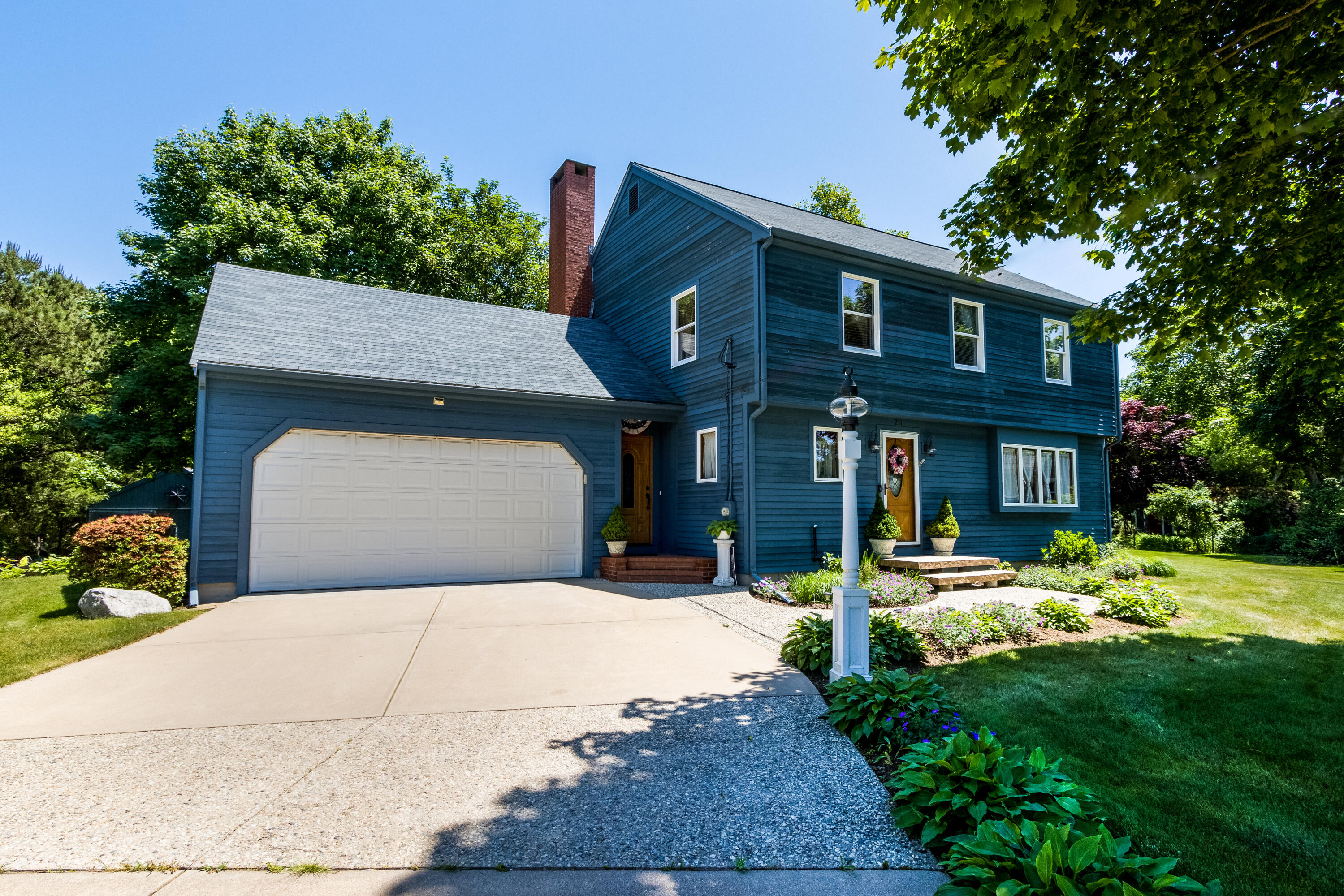 211 Trotting Park Road