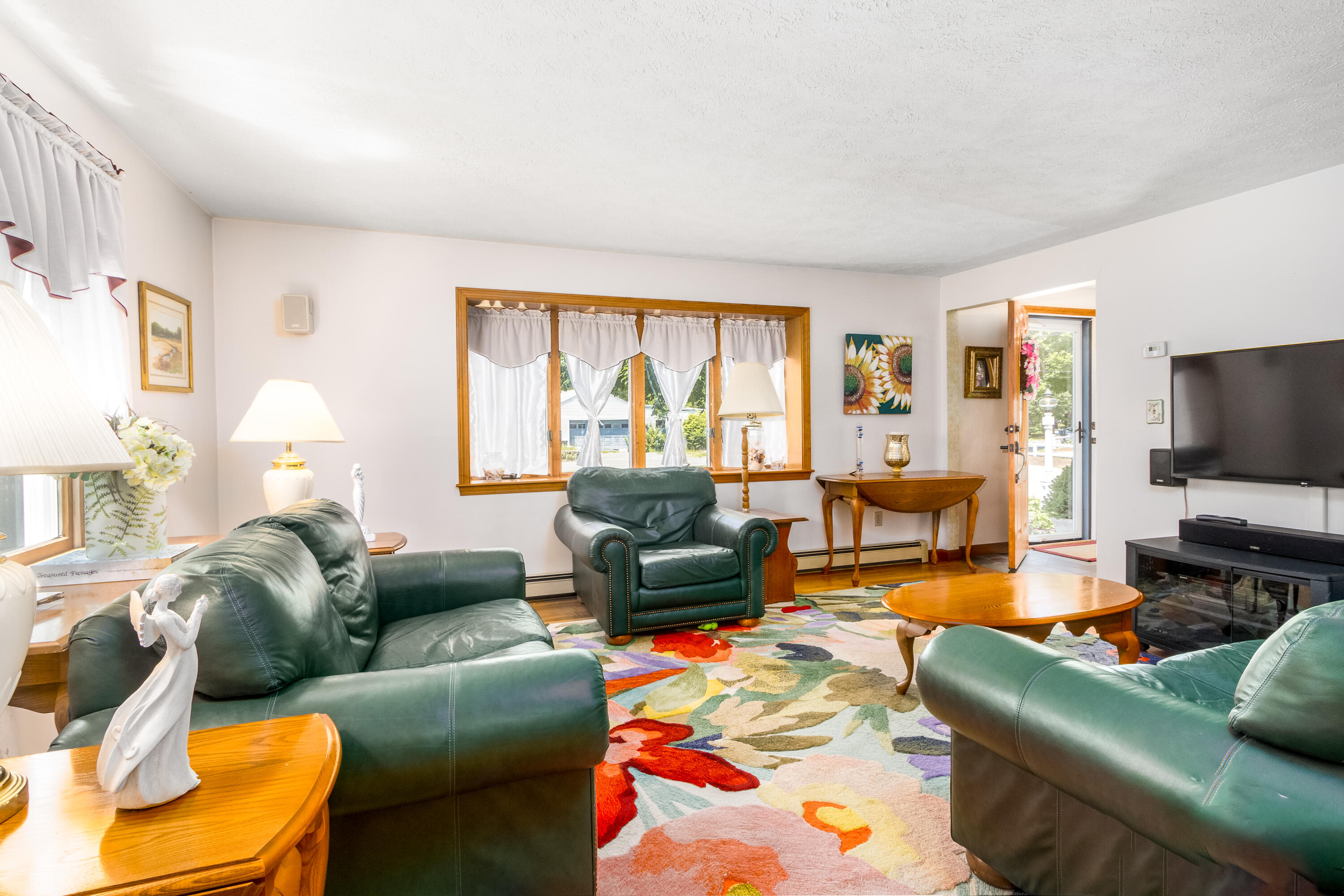 211 Trotting Park Road