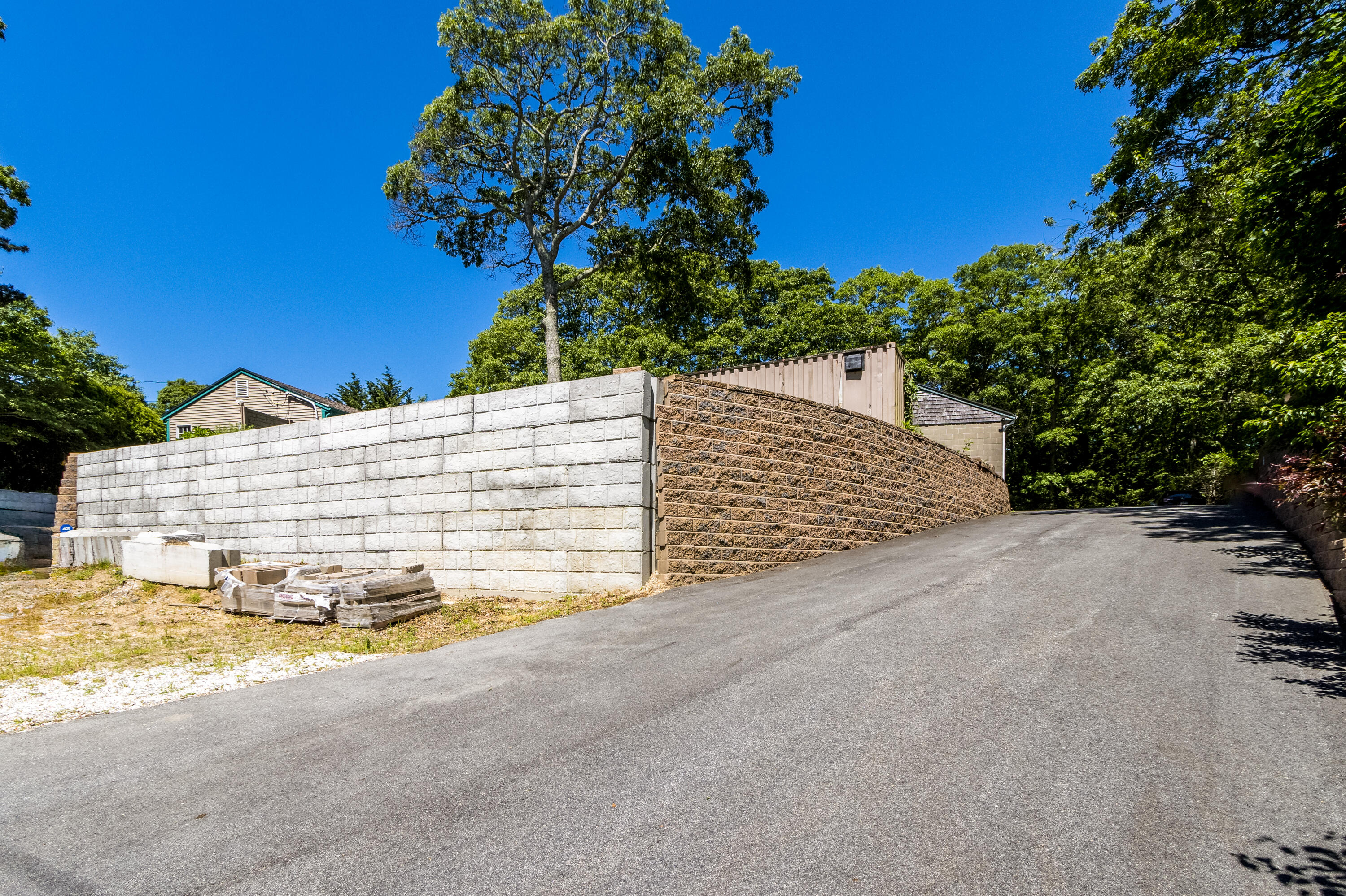 12 Ox Bow Road