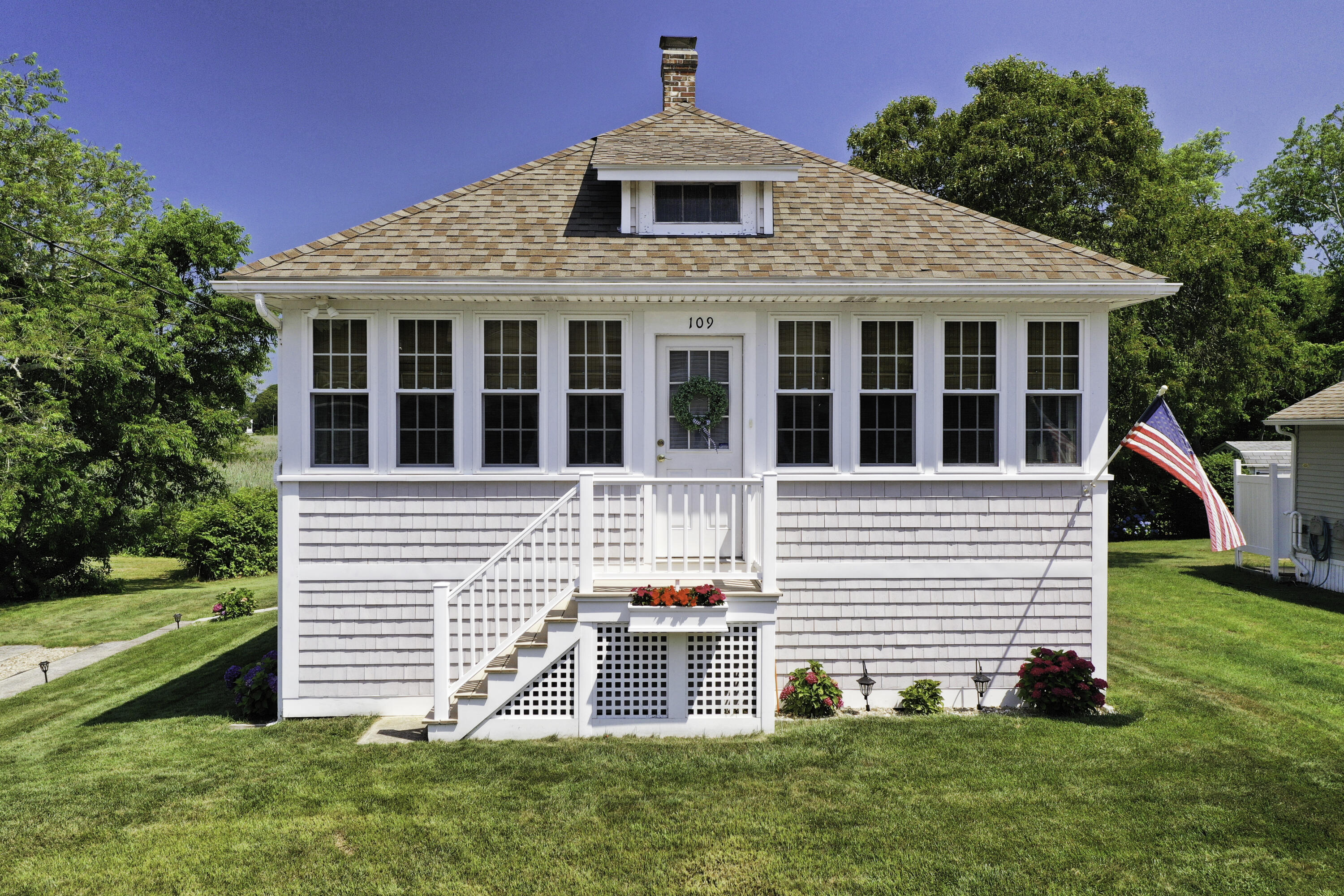 109 Silver Beach Avenue
