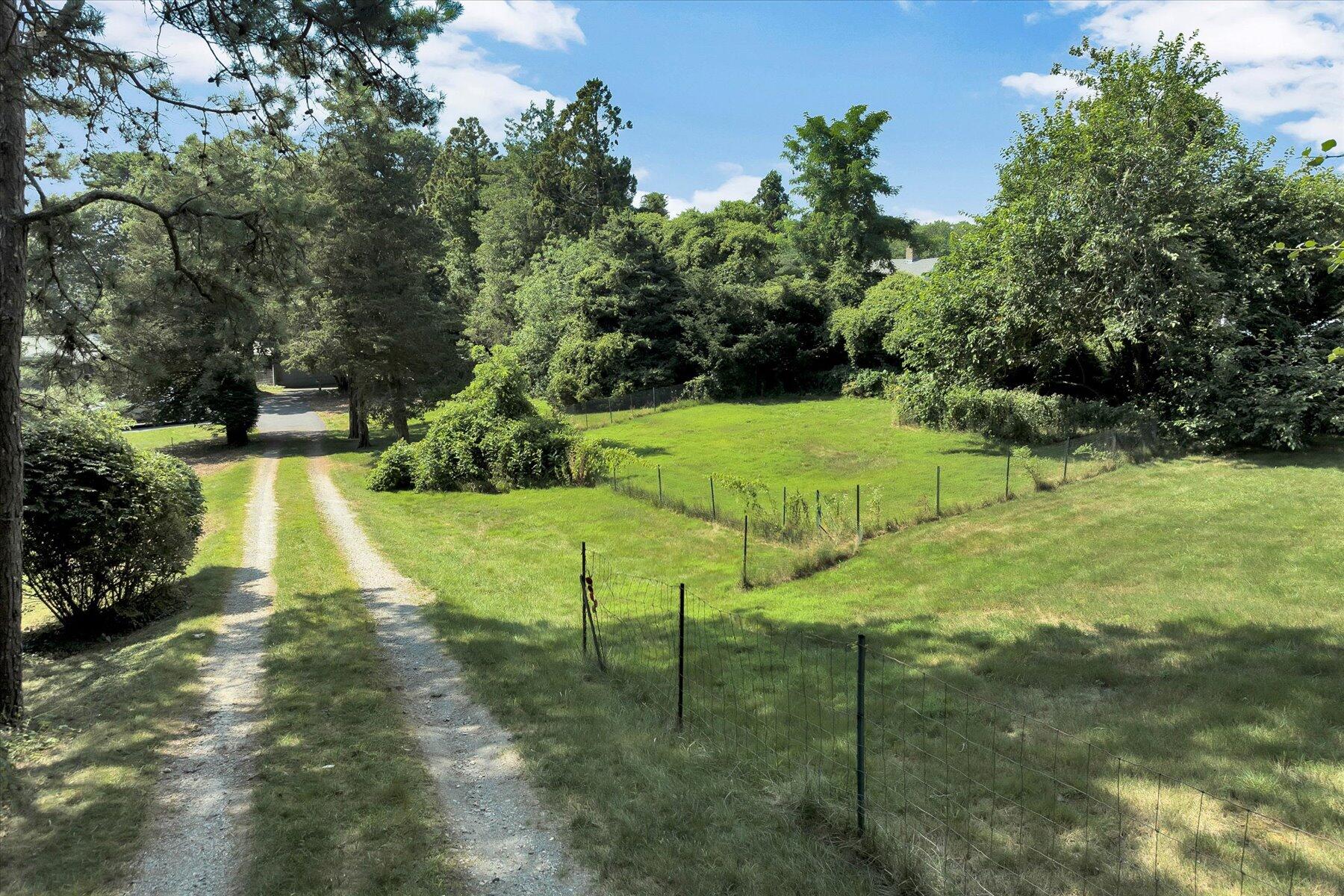 438 Hatchville Road