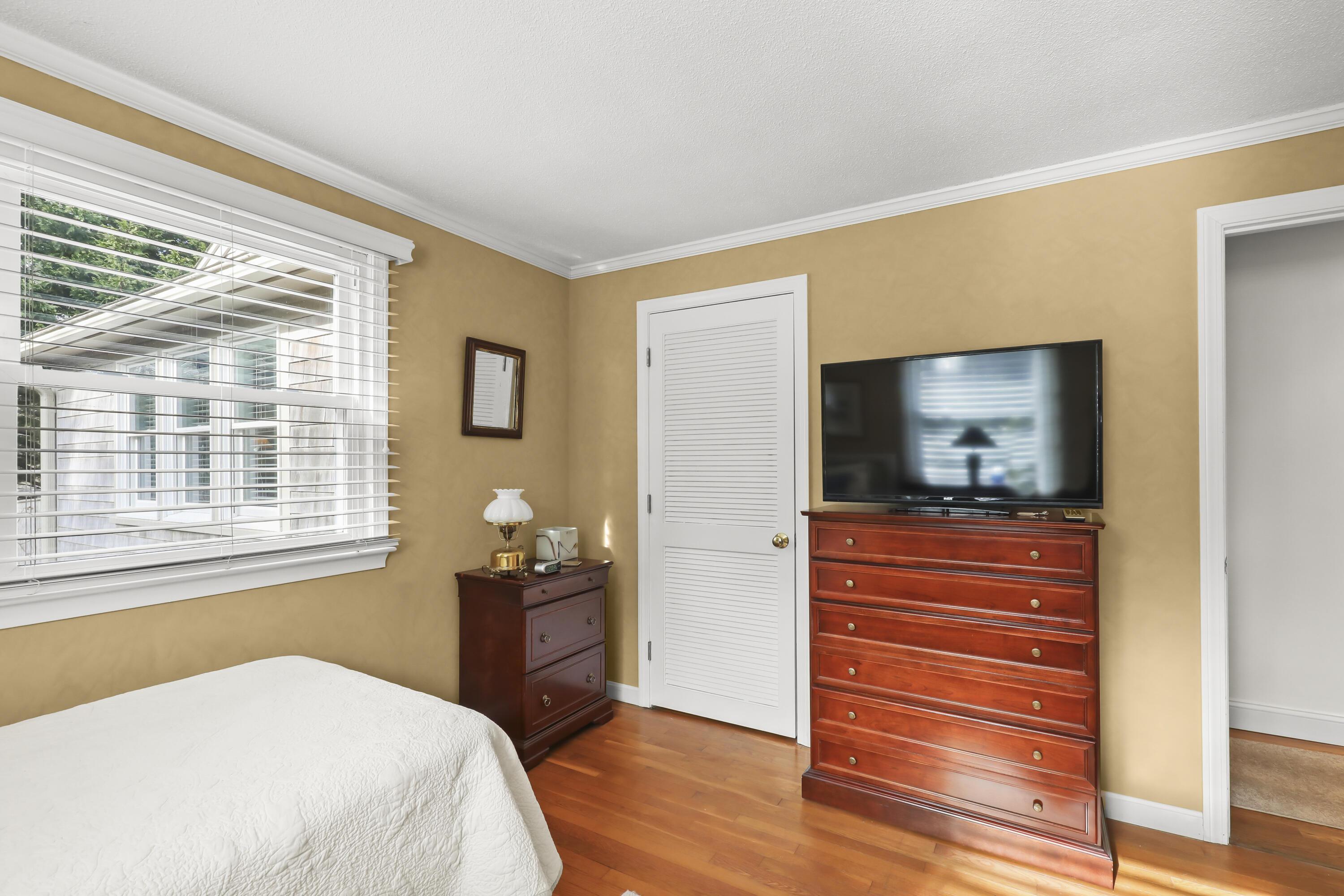 14 Red Brook Harbor Road