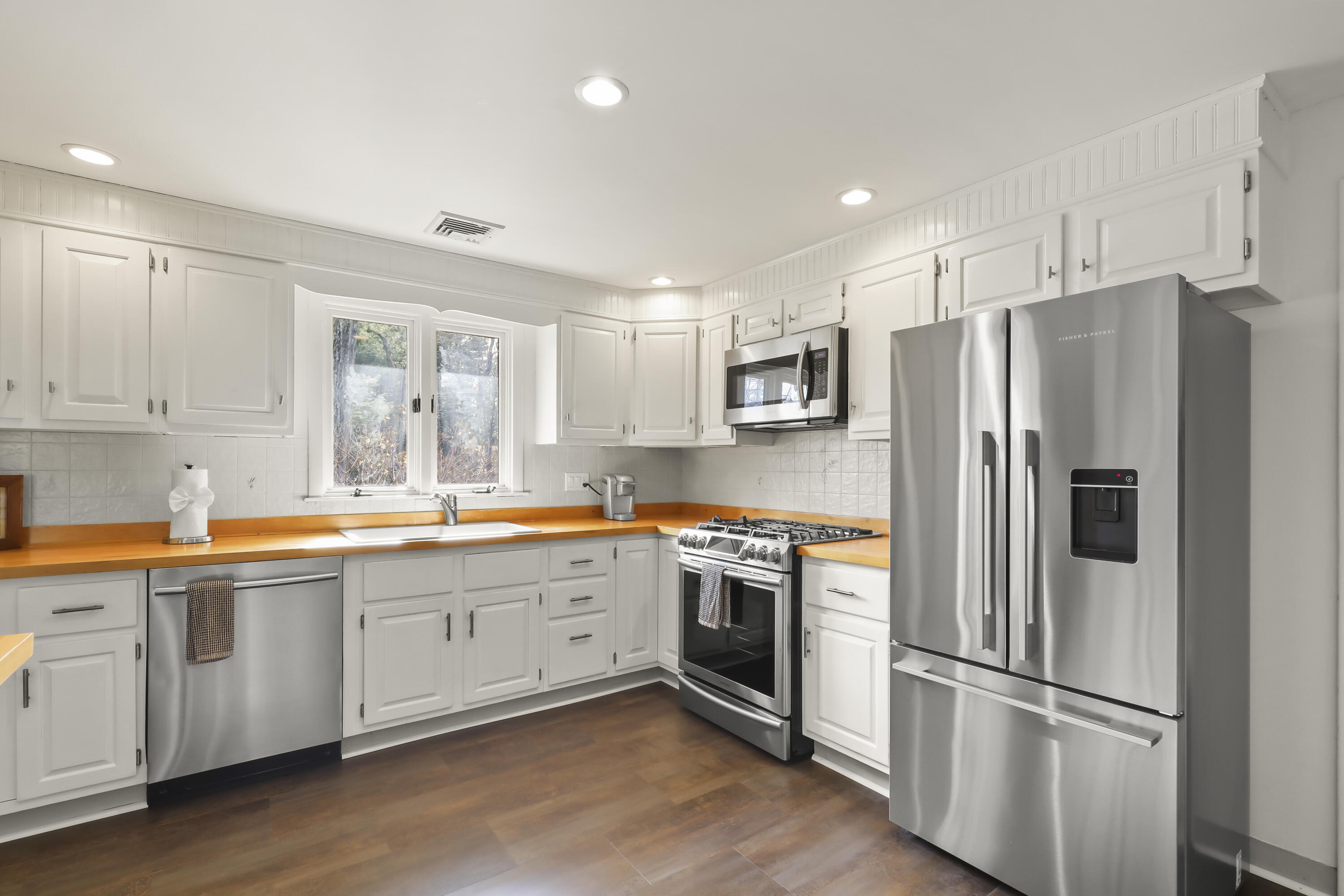14 Red Brook Harbor Road