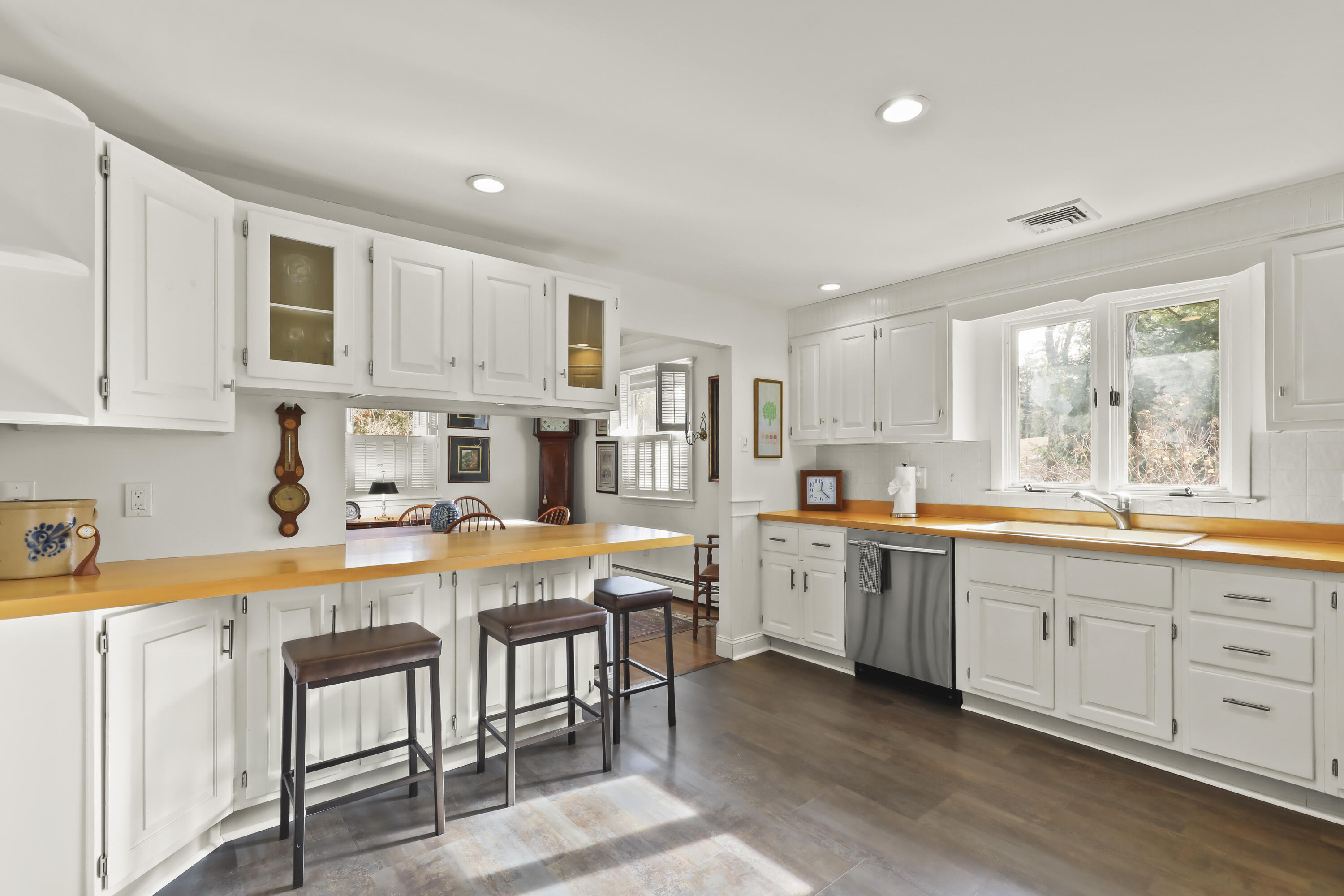 14 Red Brook Harbor Road