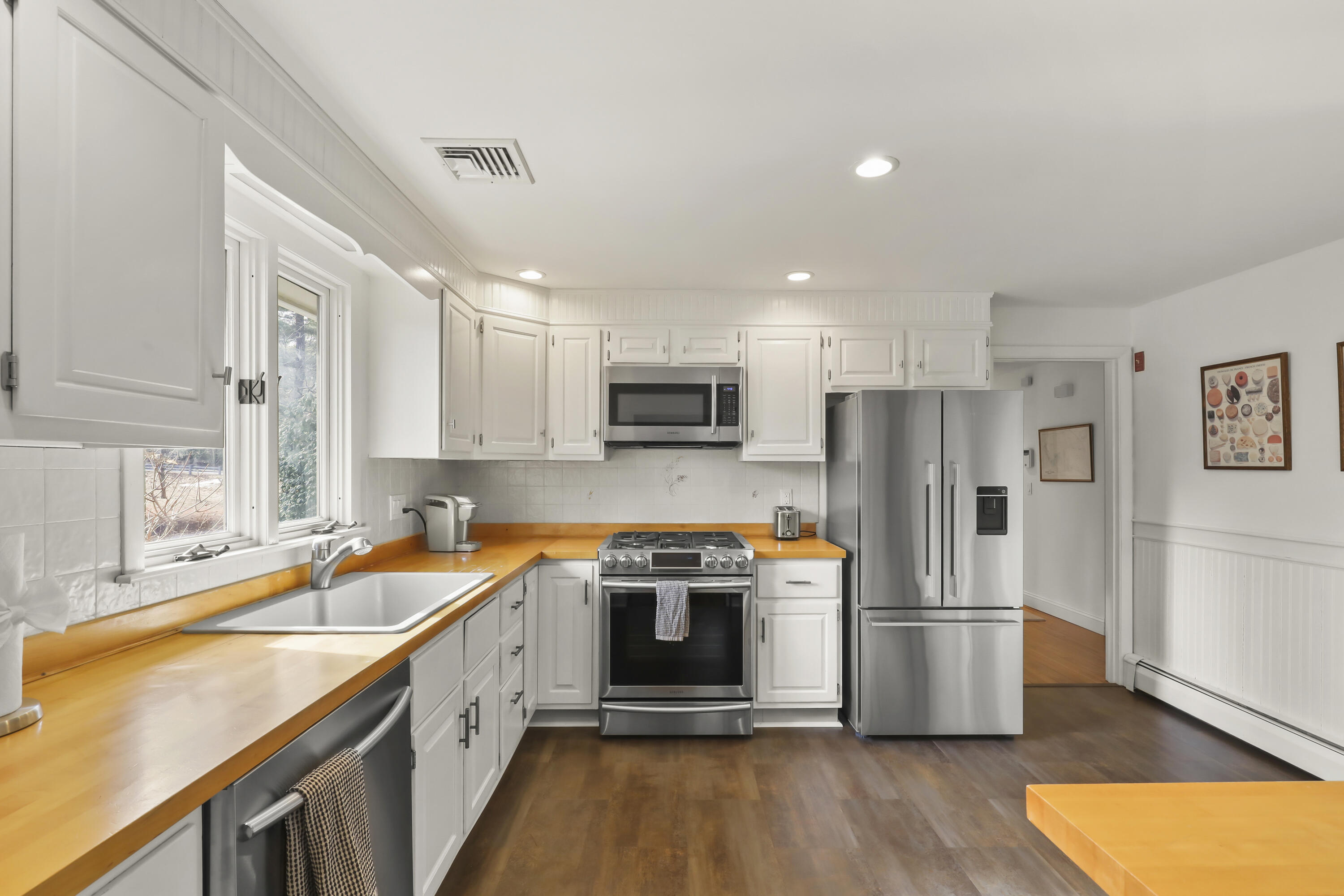 14 Red Brook Harbor Road