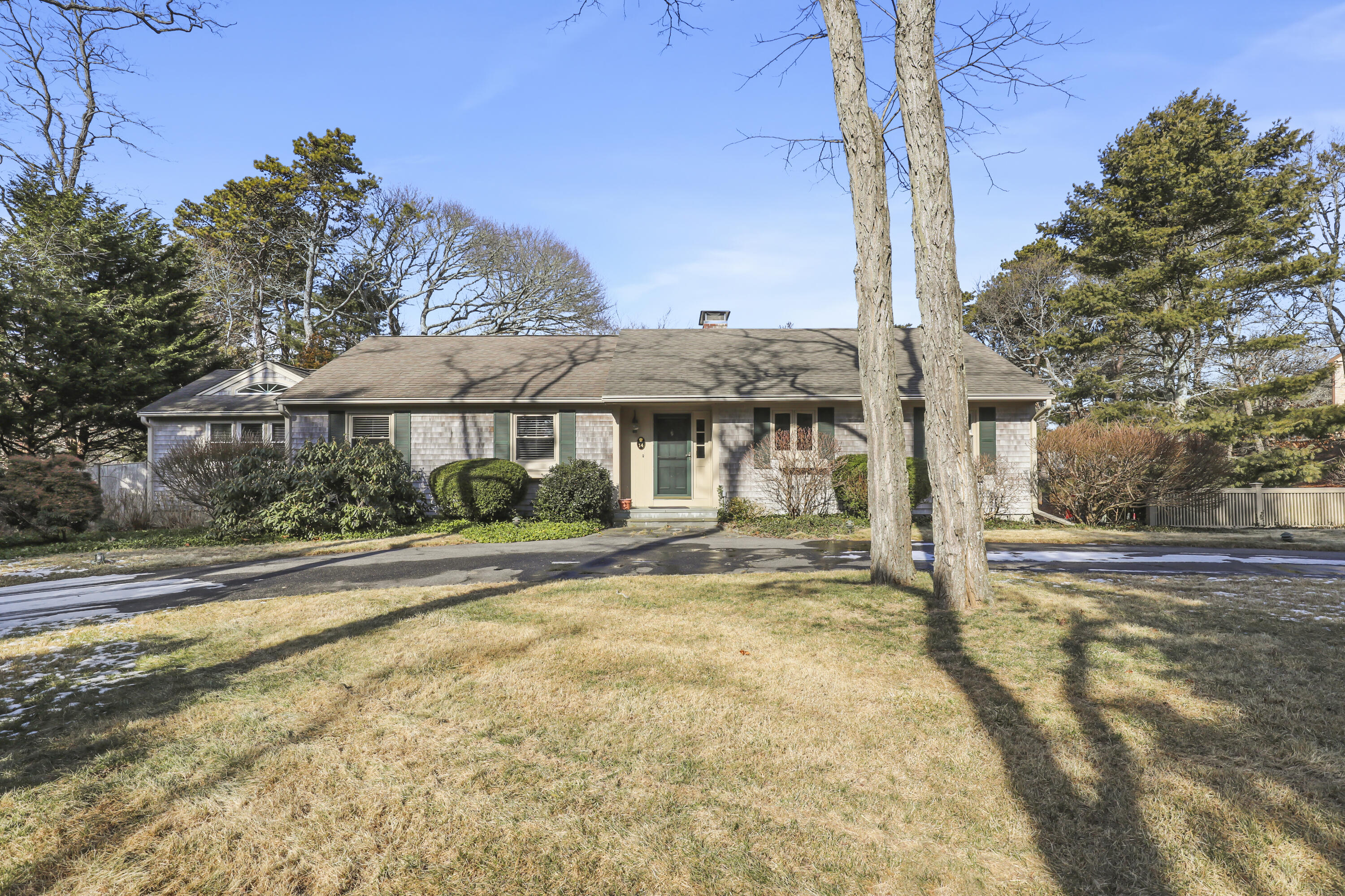 14 Red Brook Harbor Road